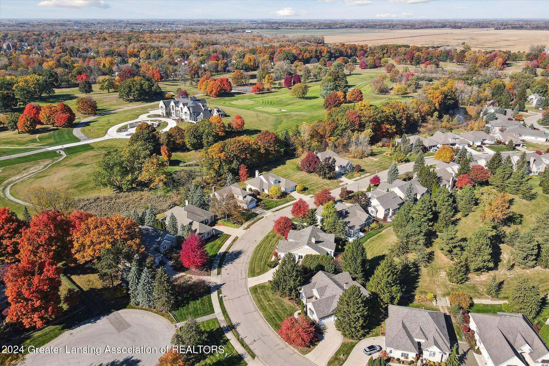 6111 W Longview Drive