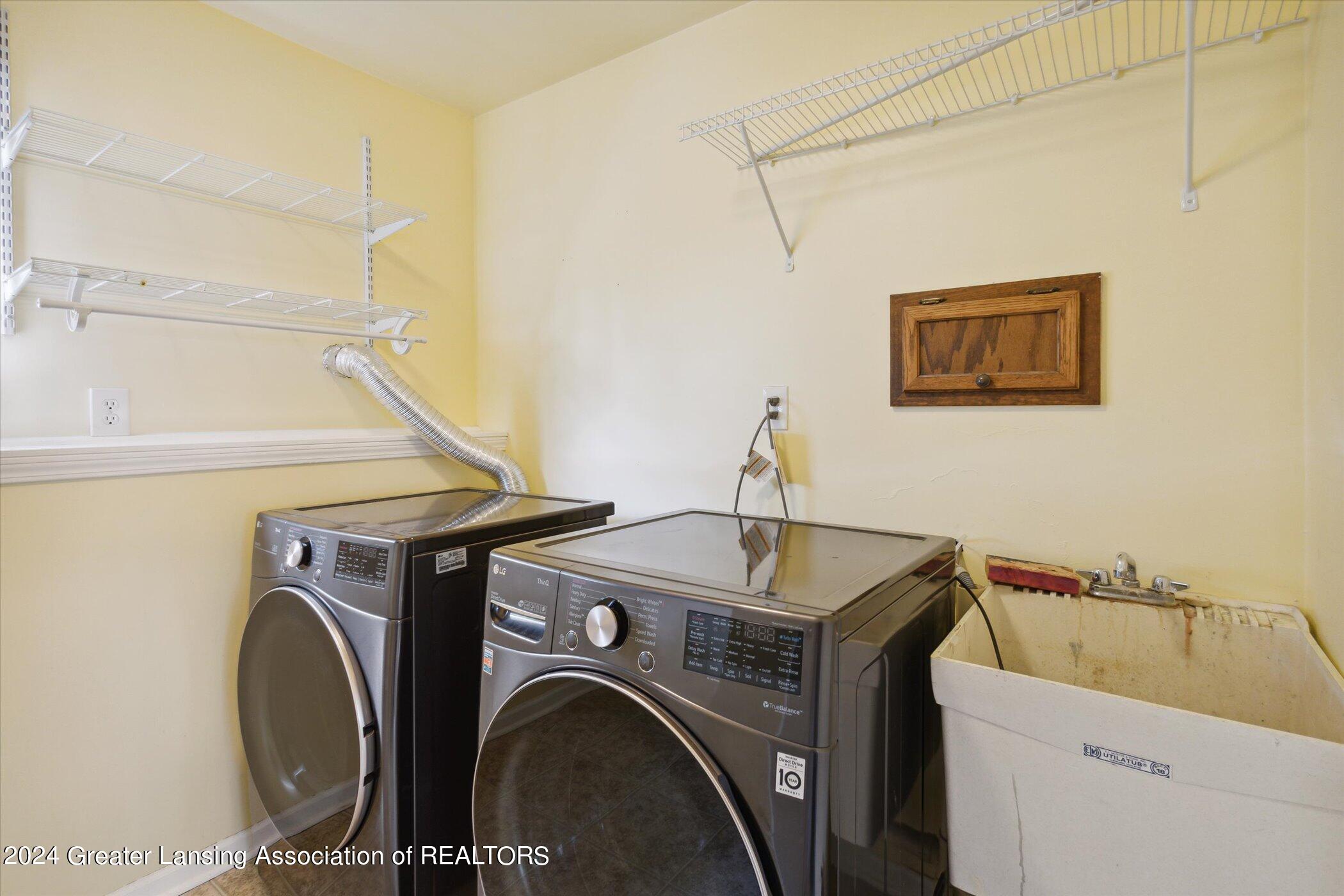 3580 E Arbutus Drive