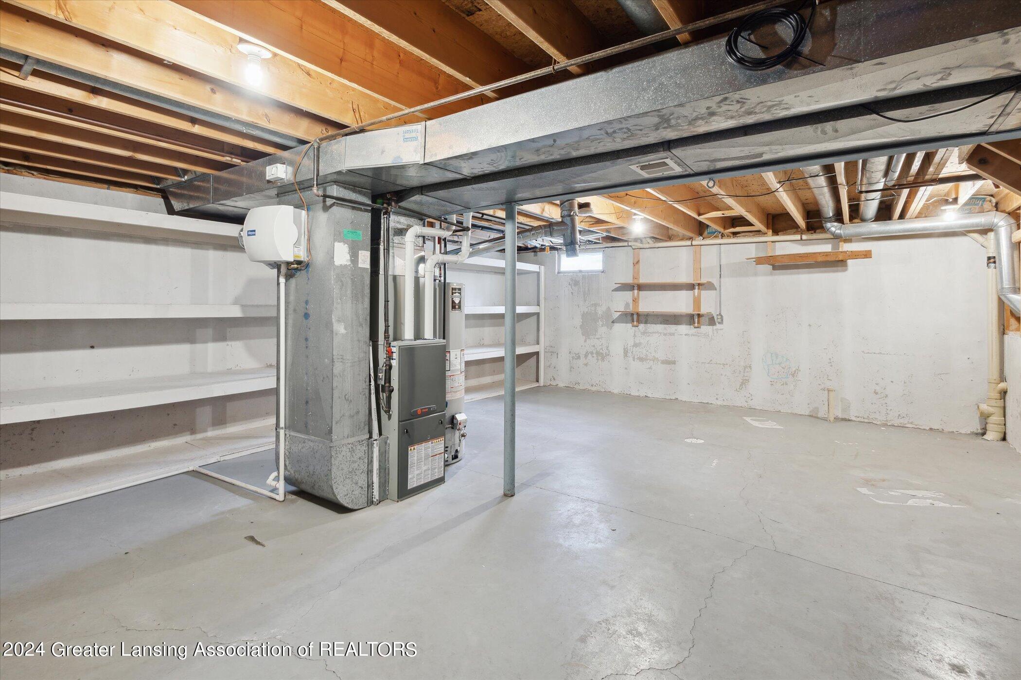 3580 E Arbutus Drive