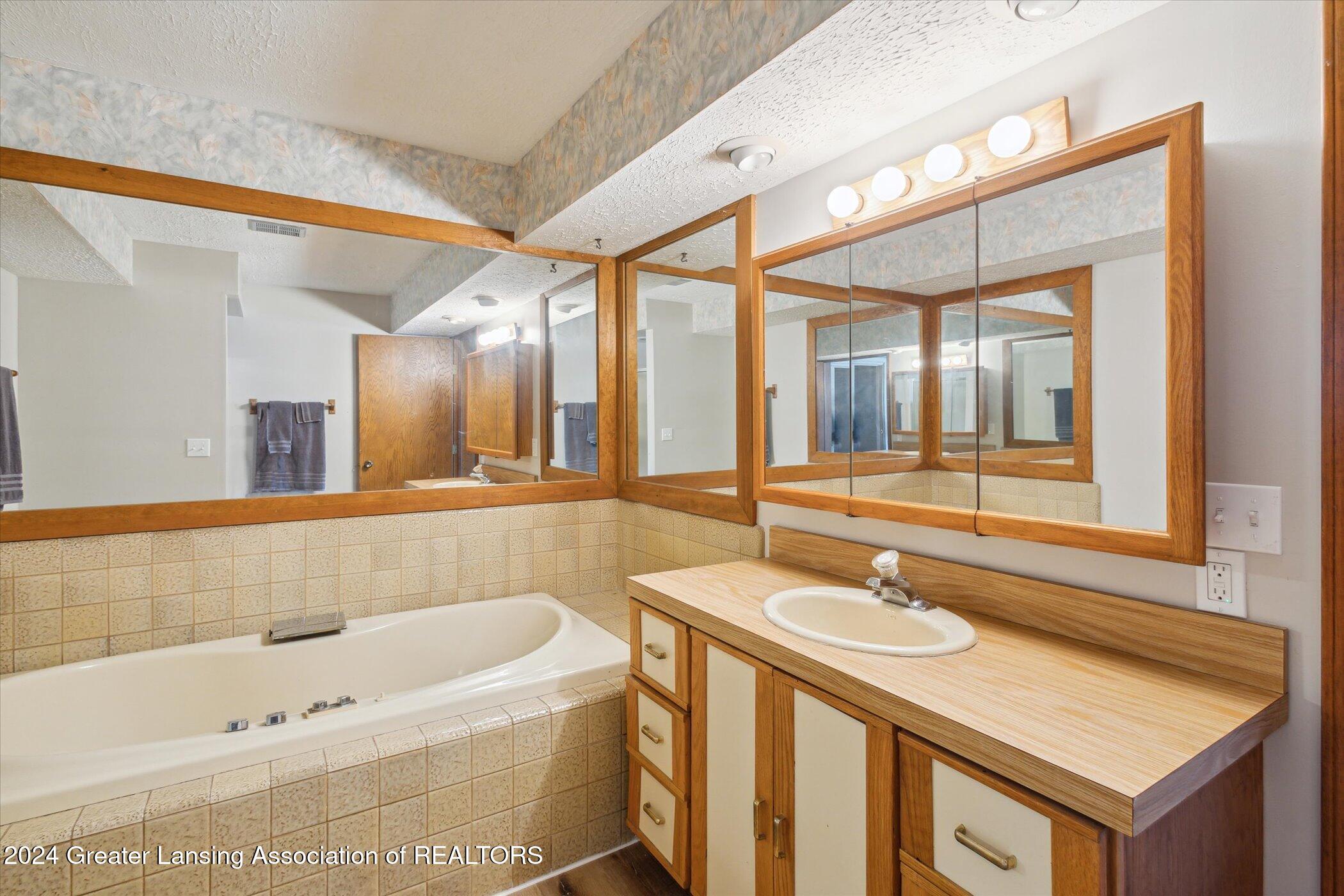 6269 Royal Oak Drive