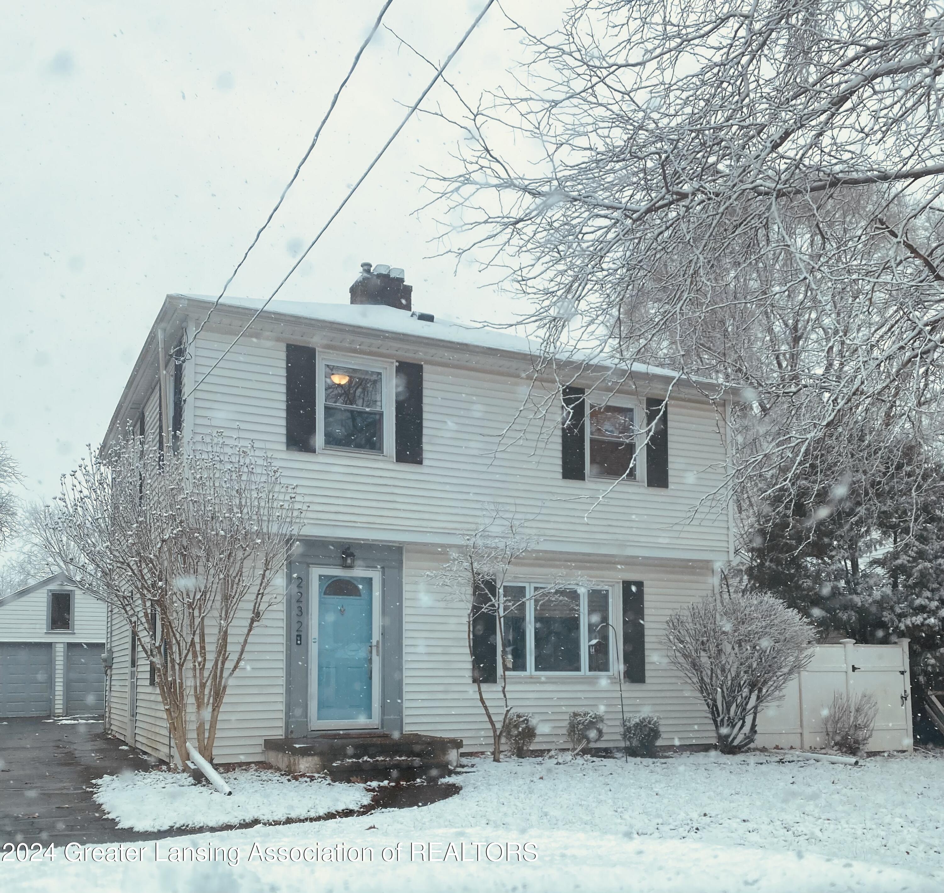 2232 Kenmore Drive