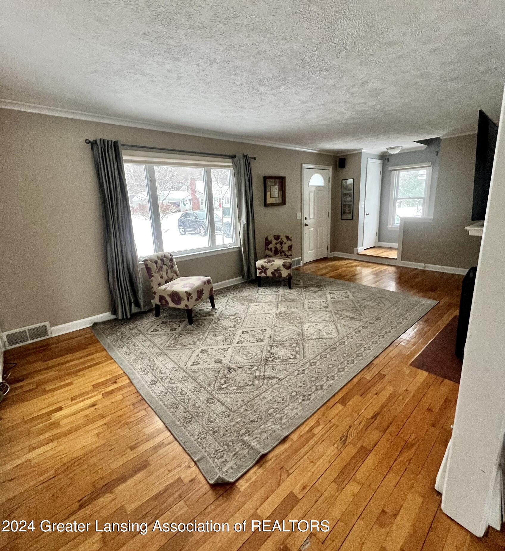2232 Kenmore Drive