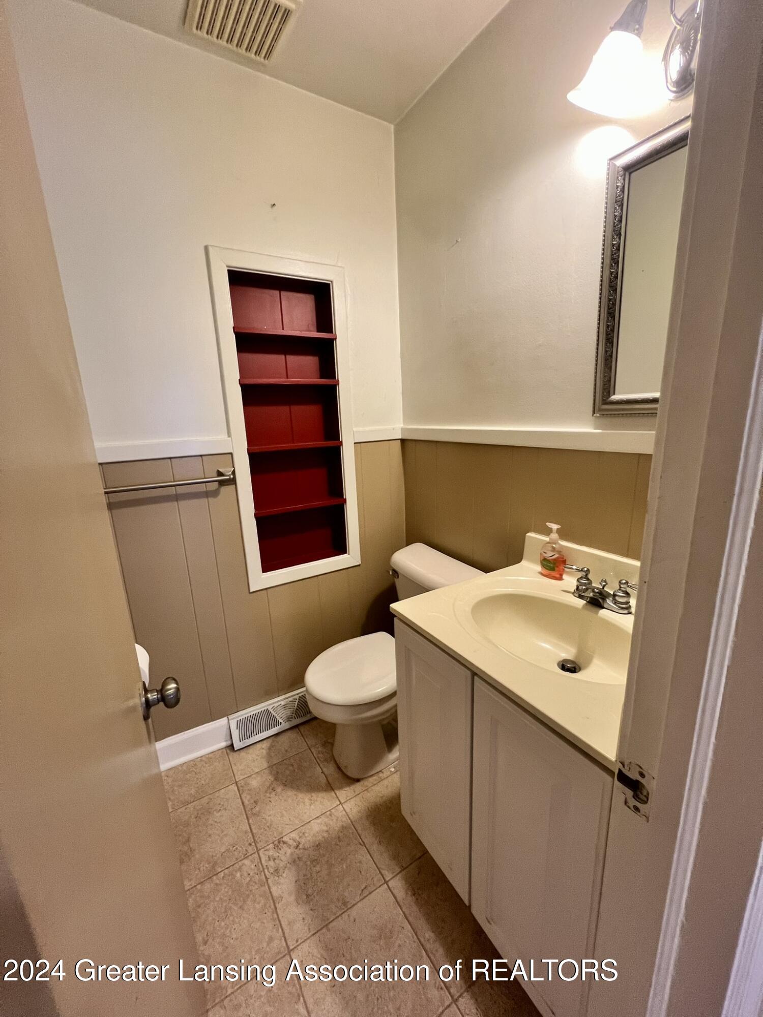 2232 Kenmore Drive