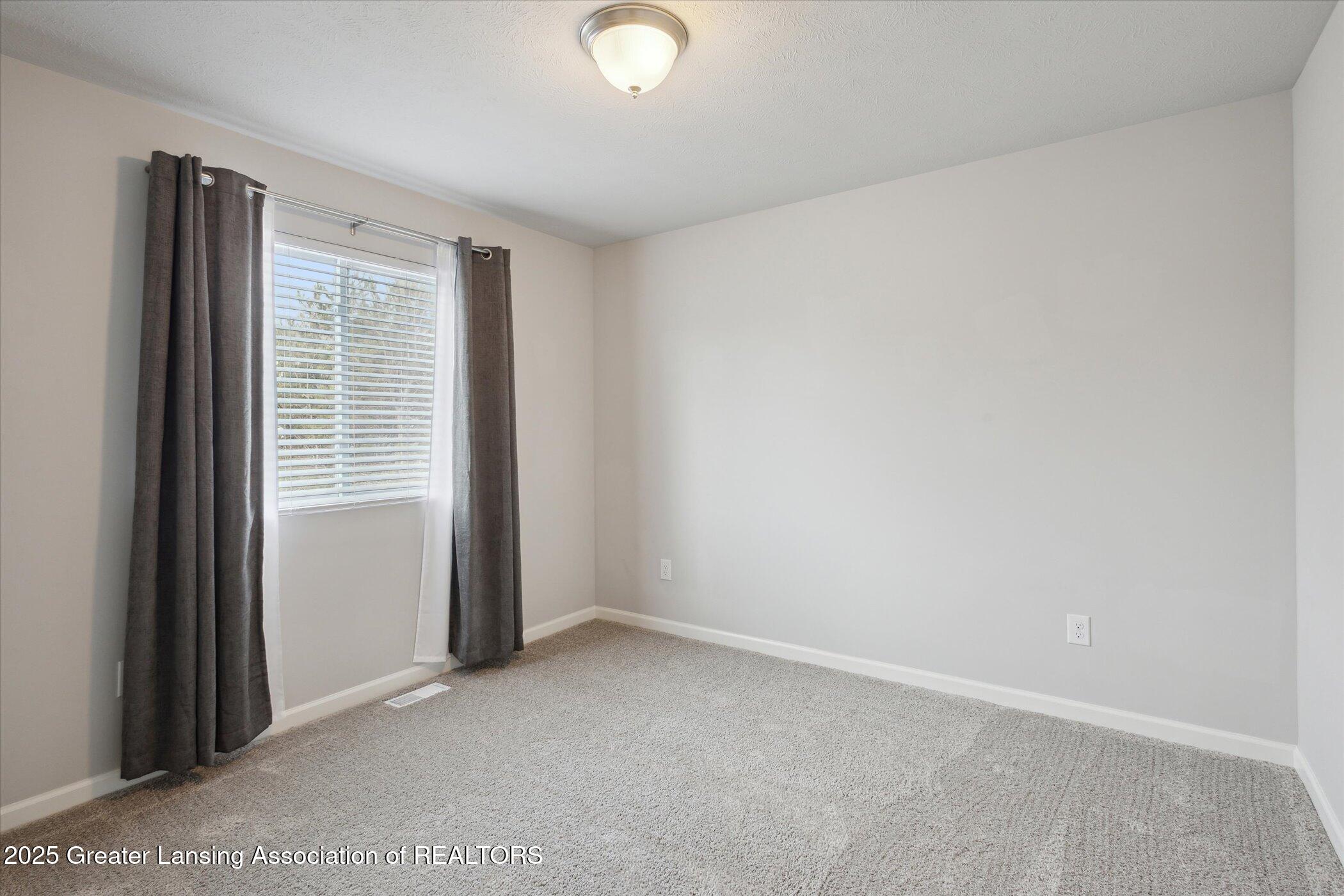 13822 Kaleidoscope Drive, DeWitt