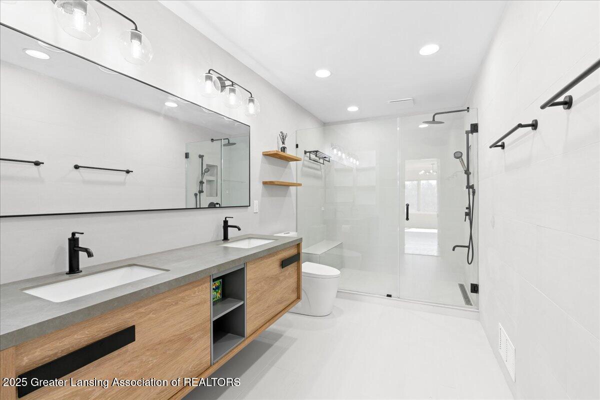 2411 Emerald Lake Drive