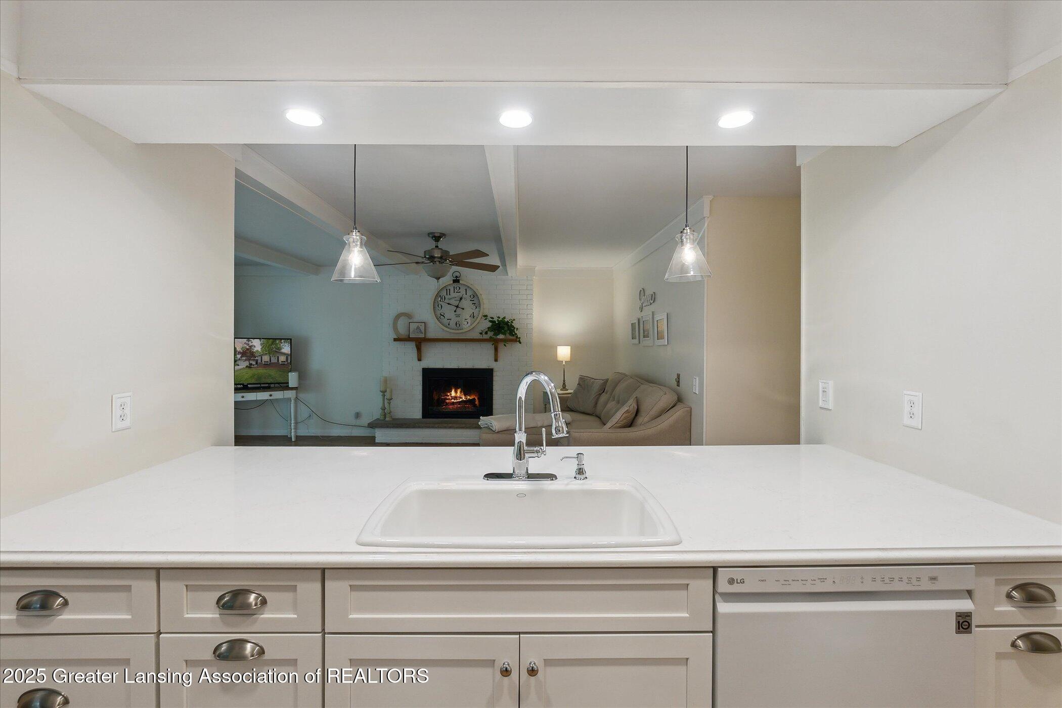 2130 Belding Court