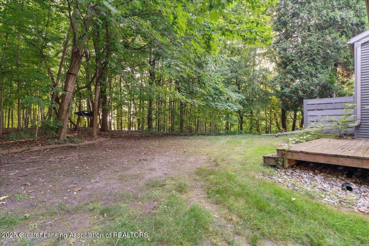 3659 E Meadows Court