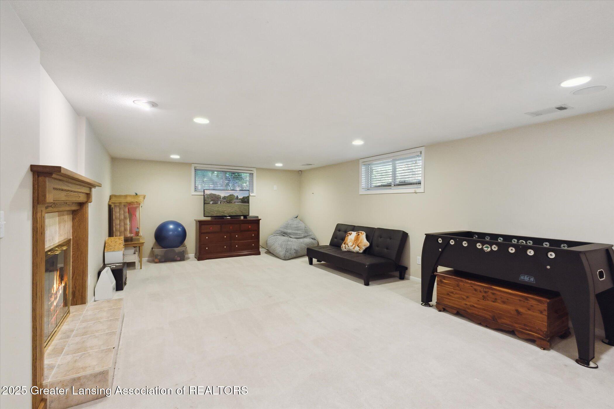 4668 Nakoma Drive