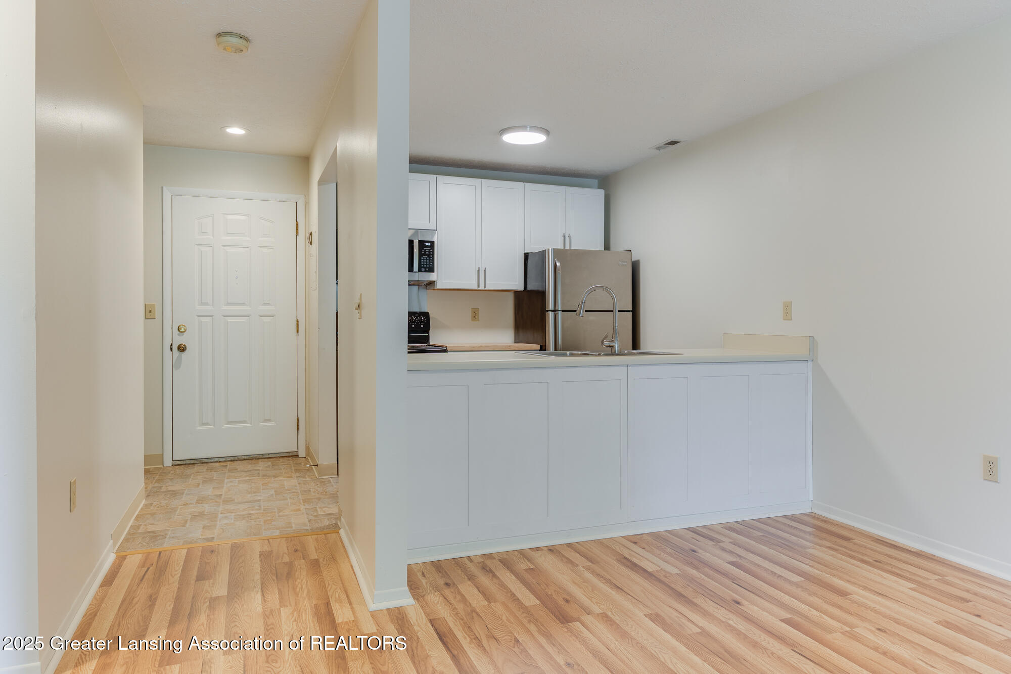 1450 E Pond Drive, 23