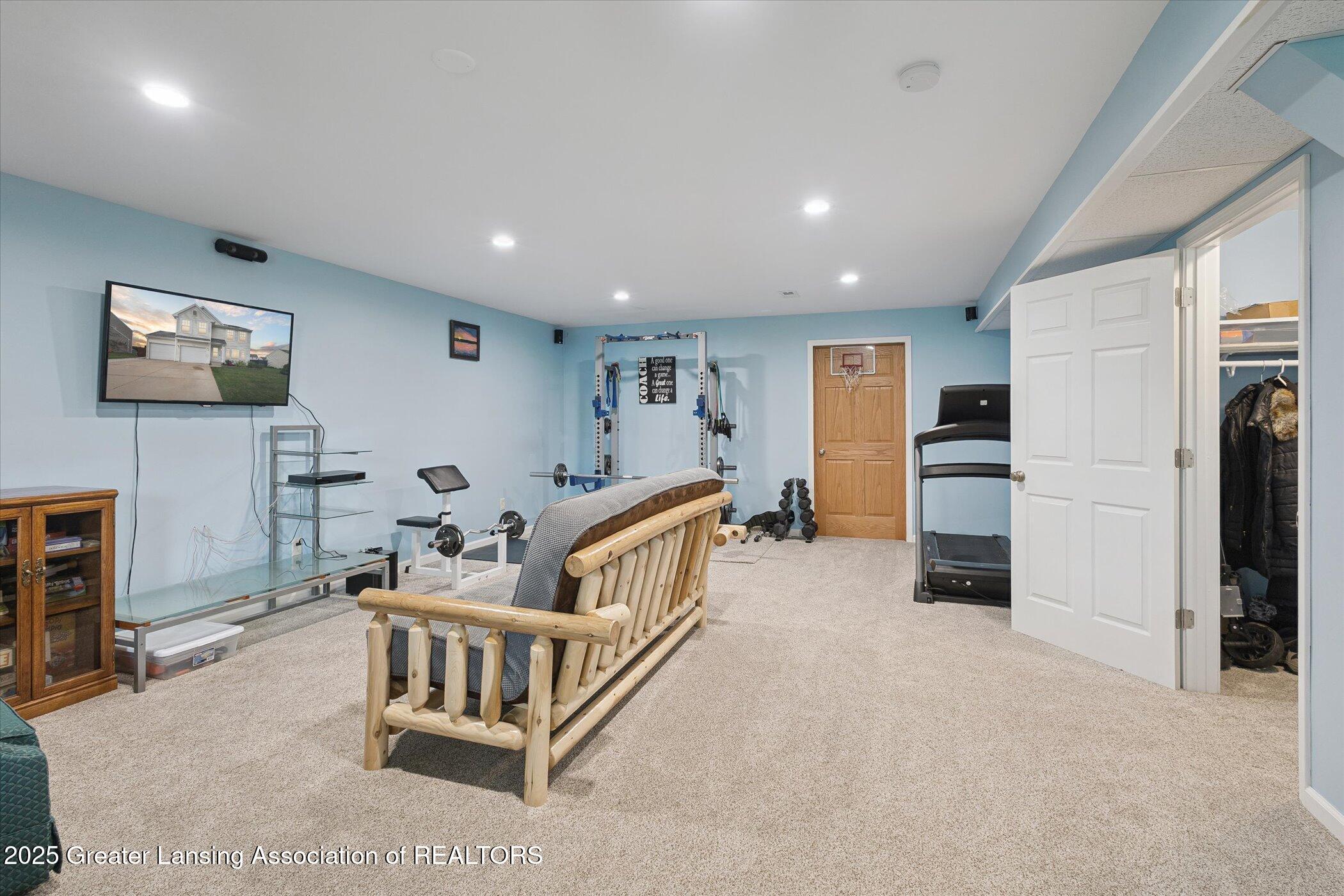 201 Primrose Lane