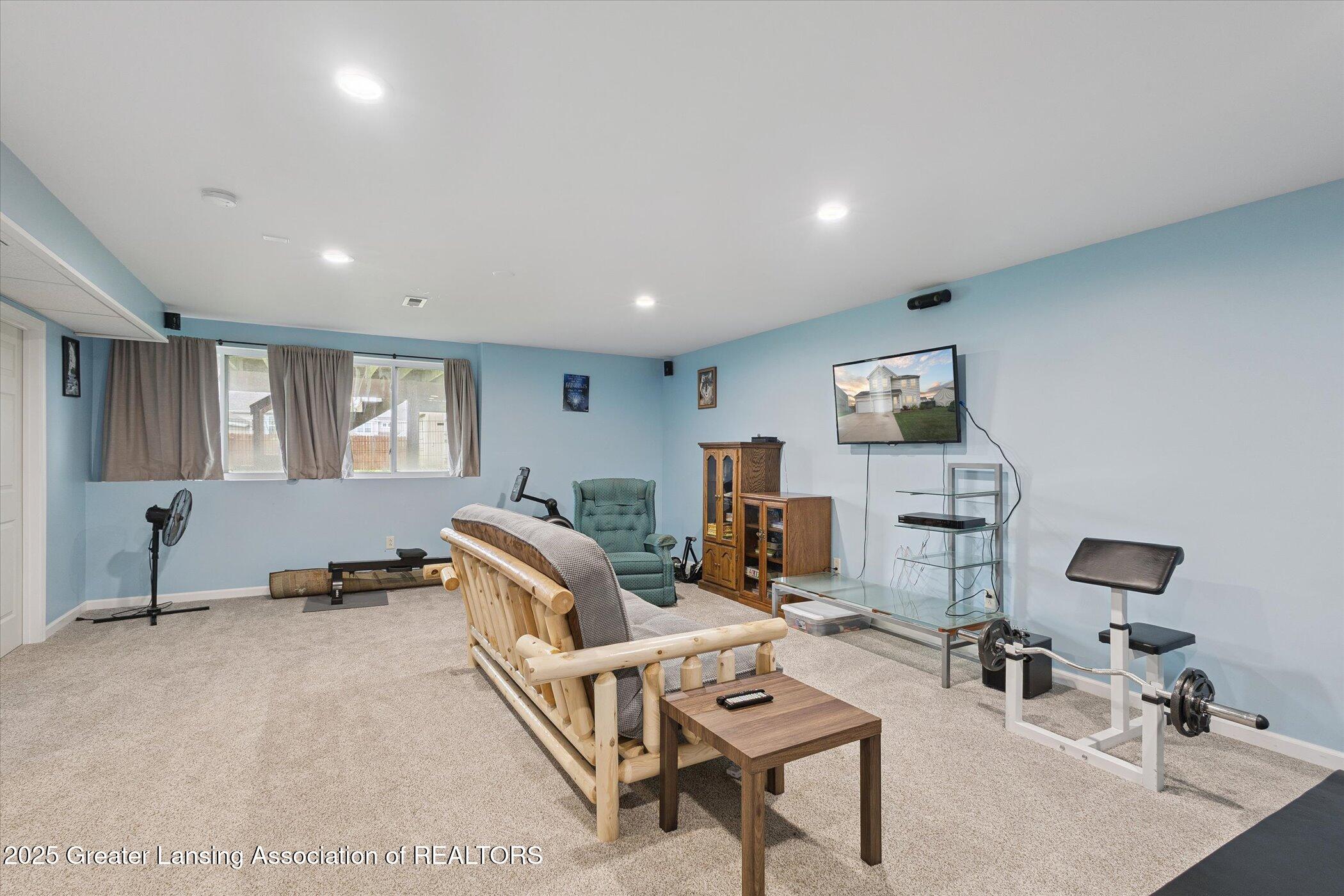 201 Primrose Lane