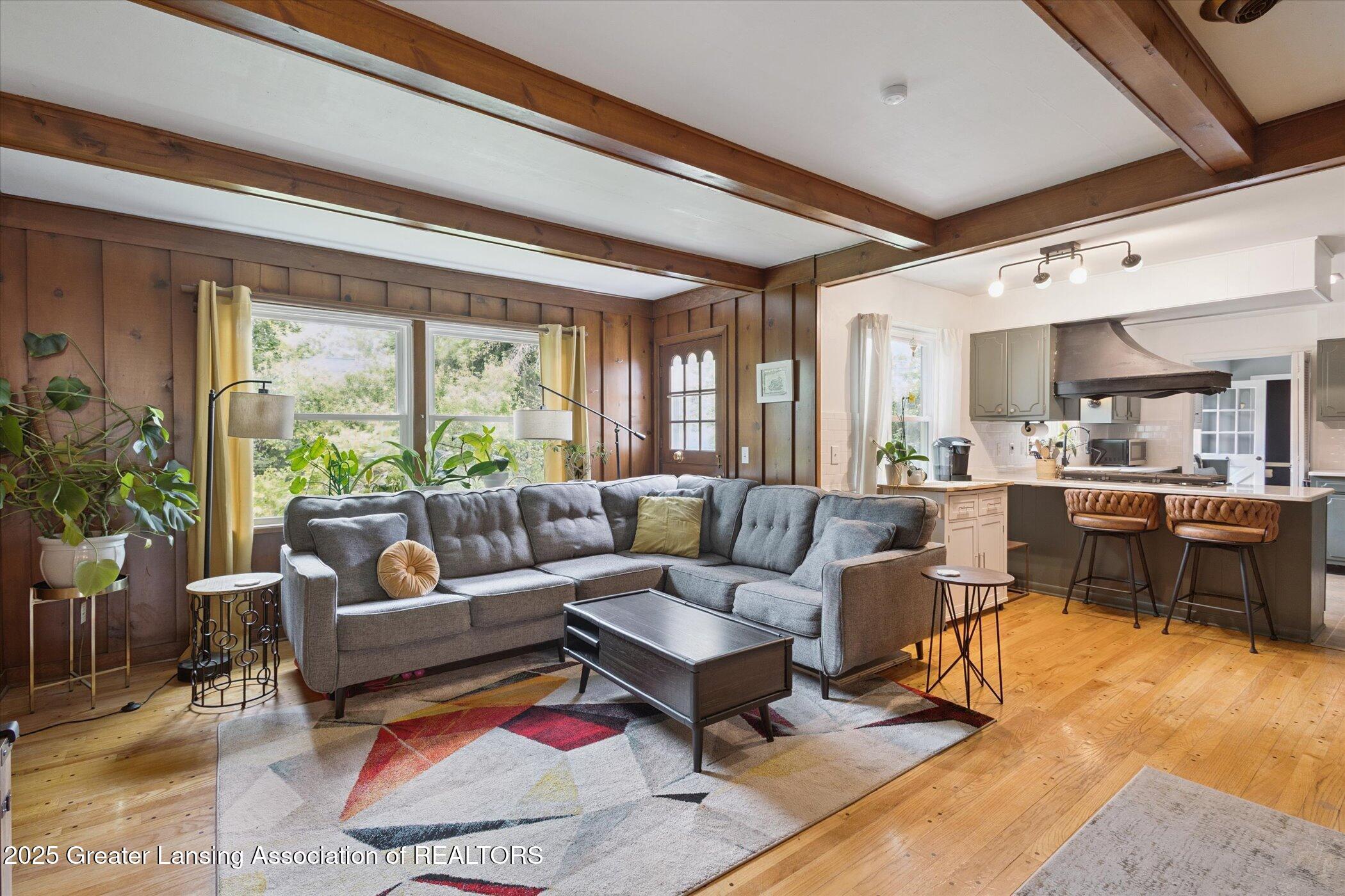 1044 Shelter Lane