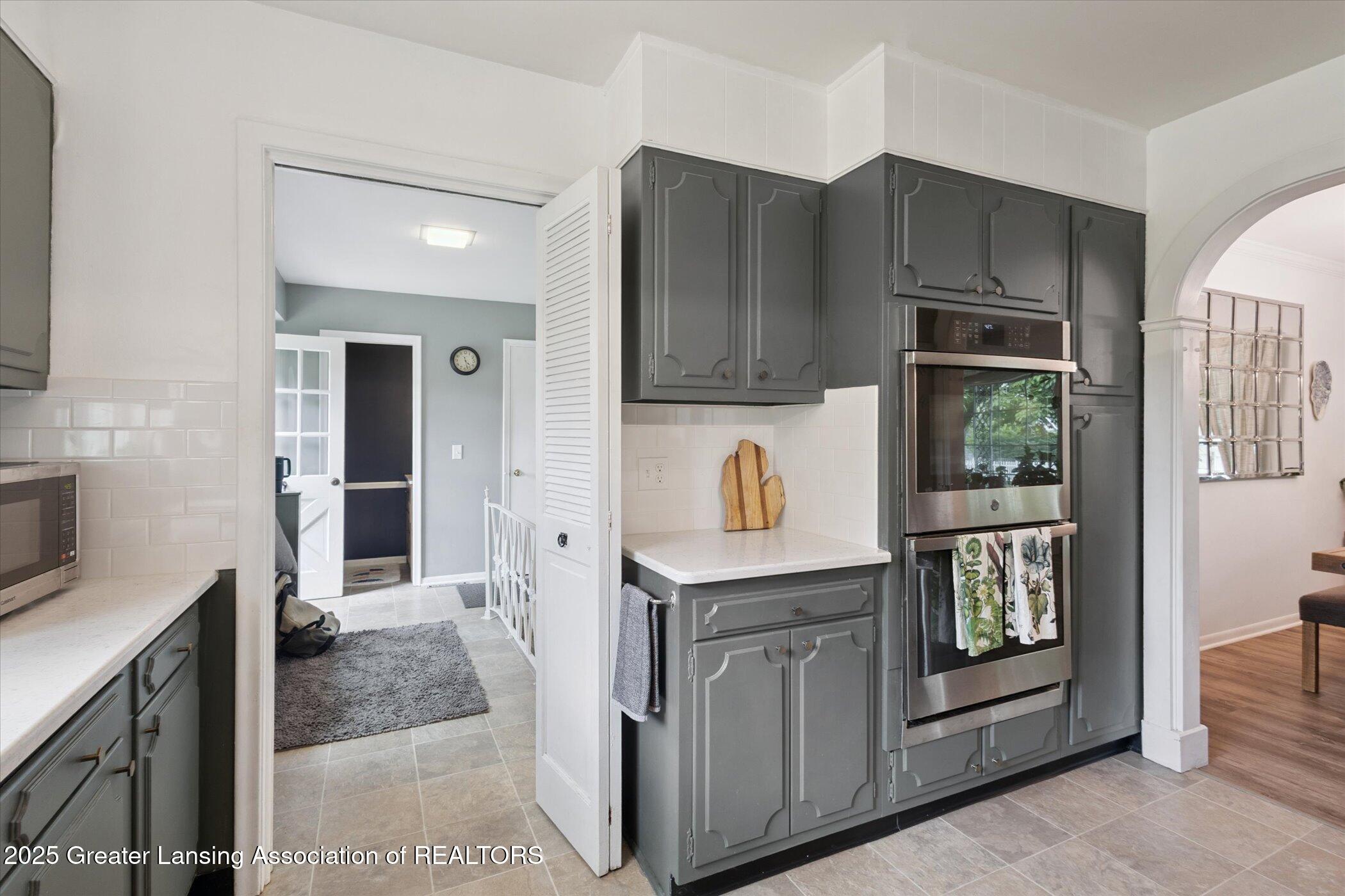 1044 Shelter Lane