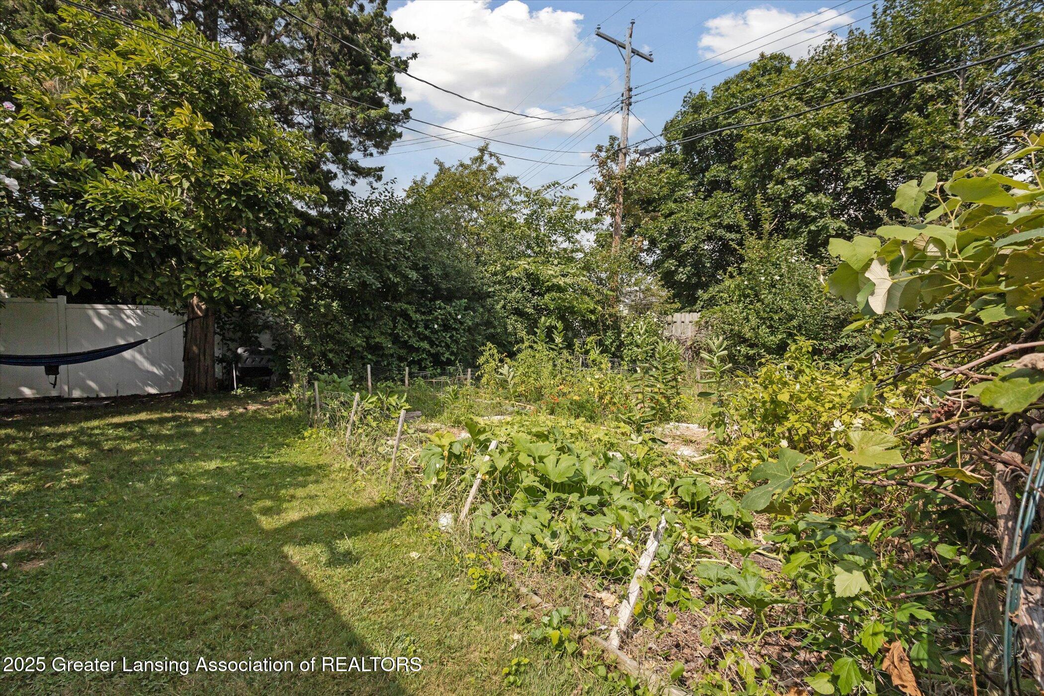 1044 Shelter Lane