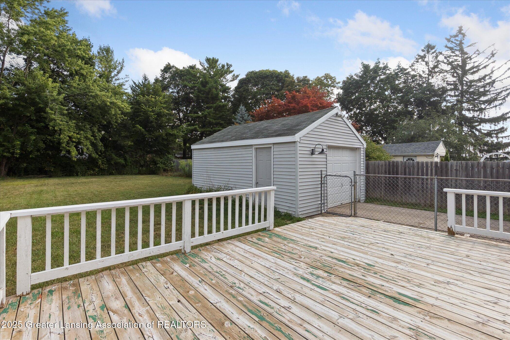 2631 LaSalle Boulevard