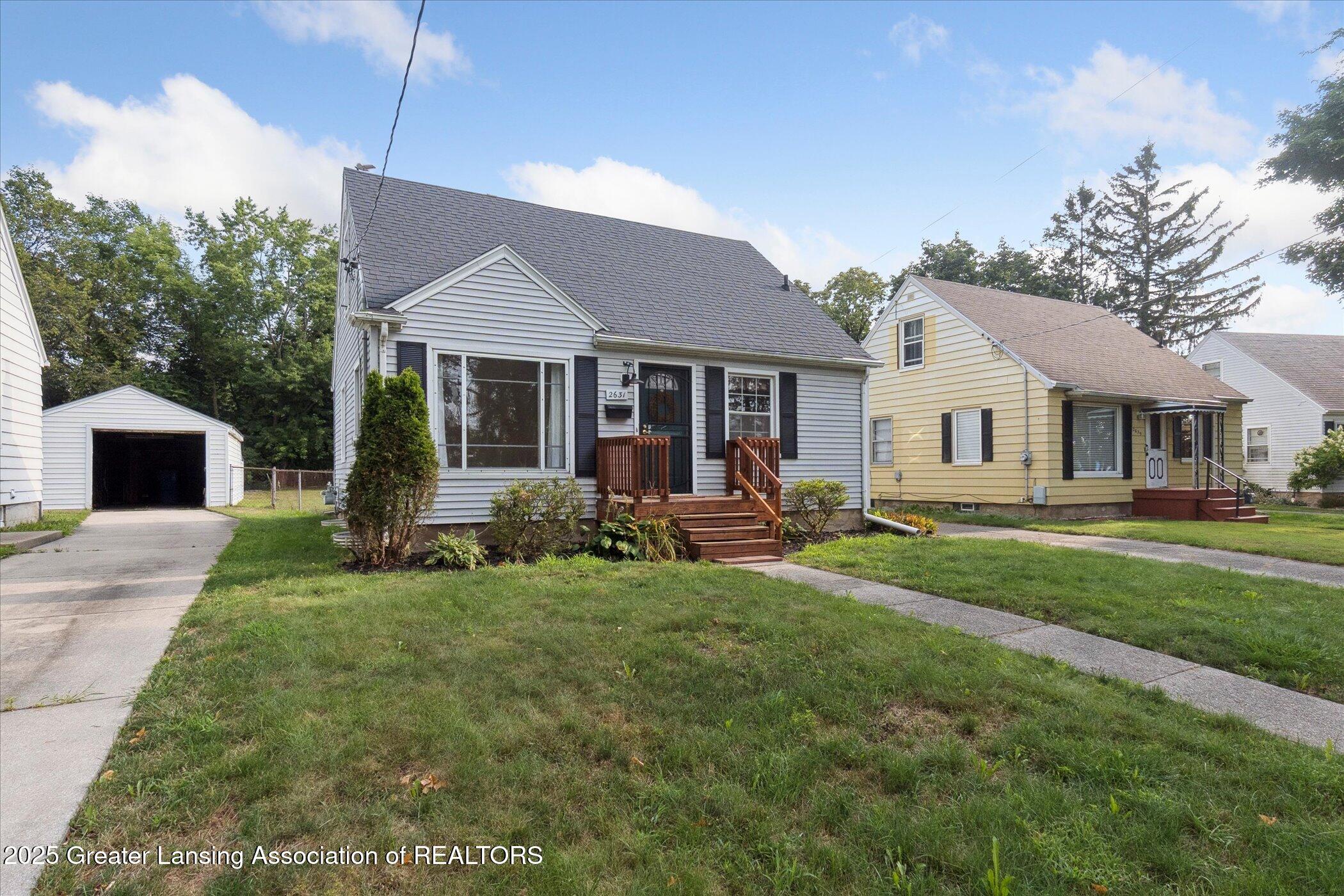 2631 LaSalle Boulevard