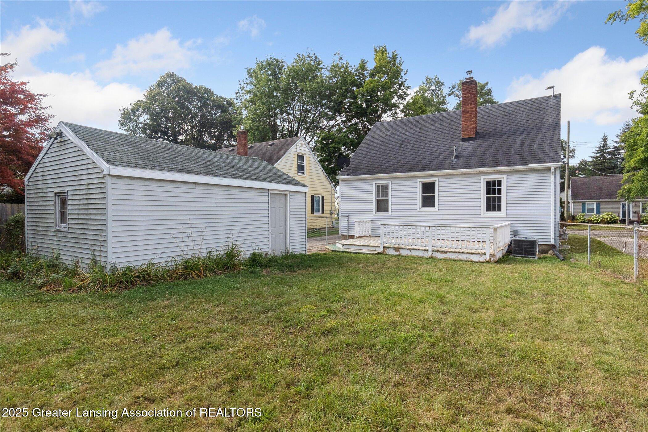 2631 LaSalle Boulevard