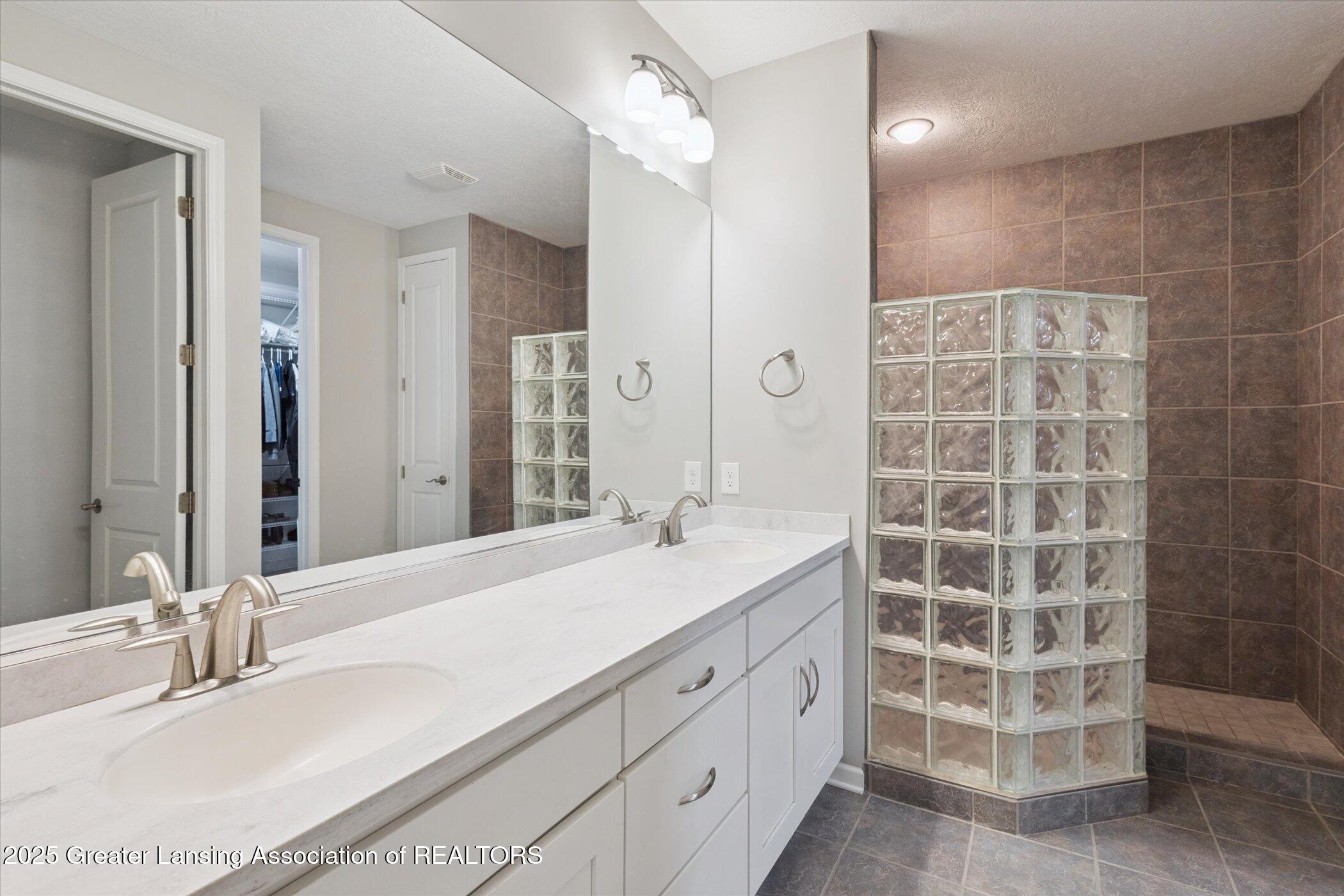 2726 Kittansett Drive