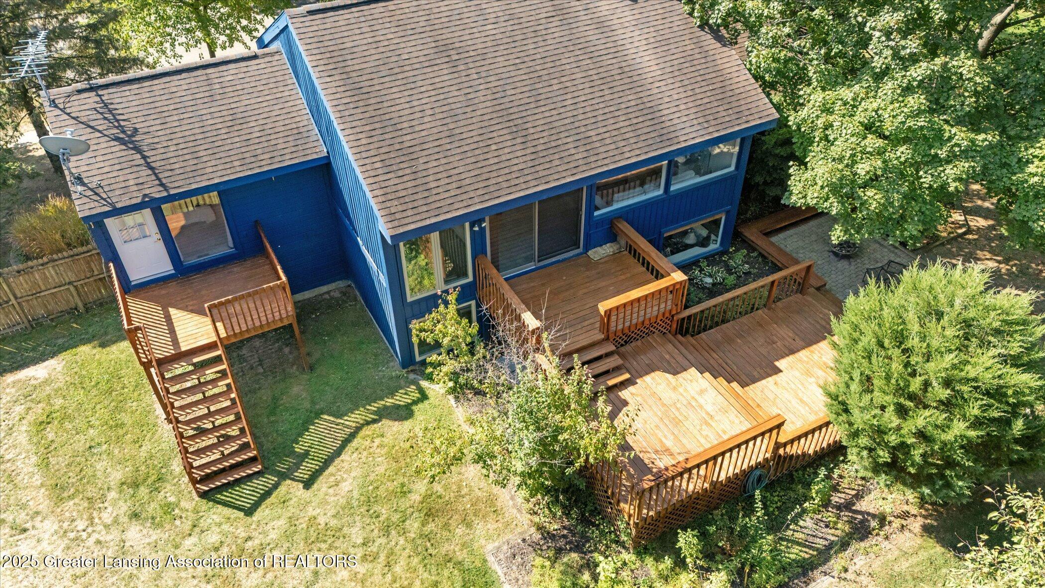 1138 Cliffdale Drive