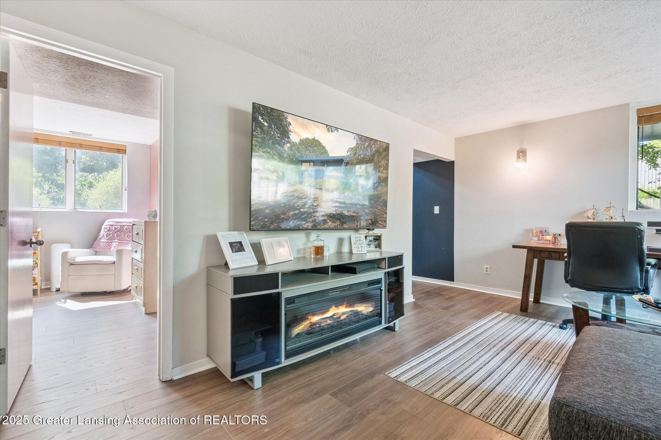 1138 Cliffdale Drive