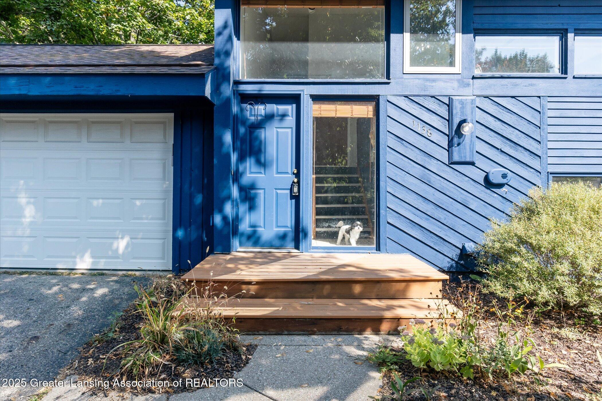 1138 Cliffdale Drive