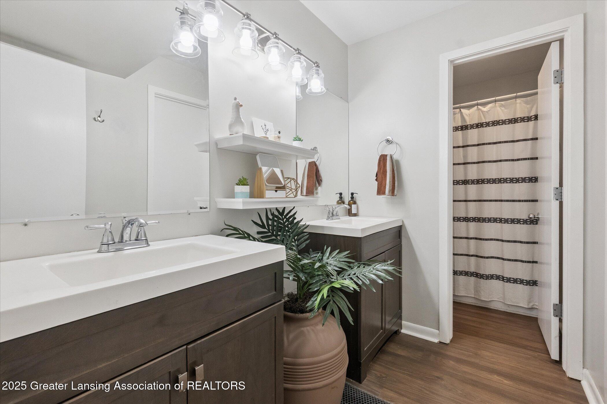 1138 Cliffdale Drive