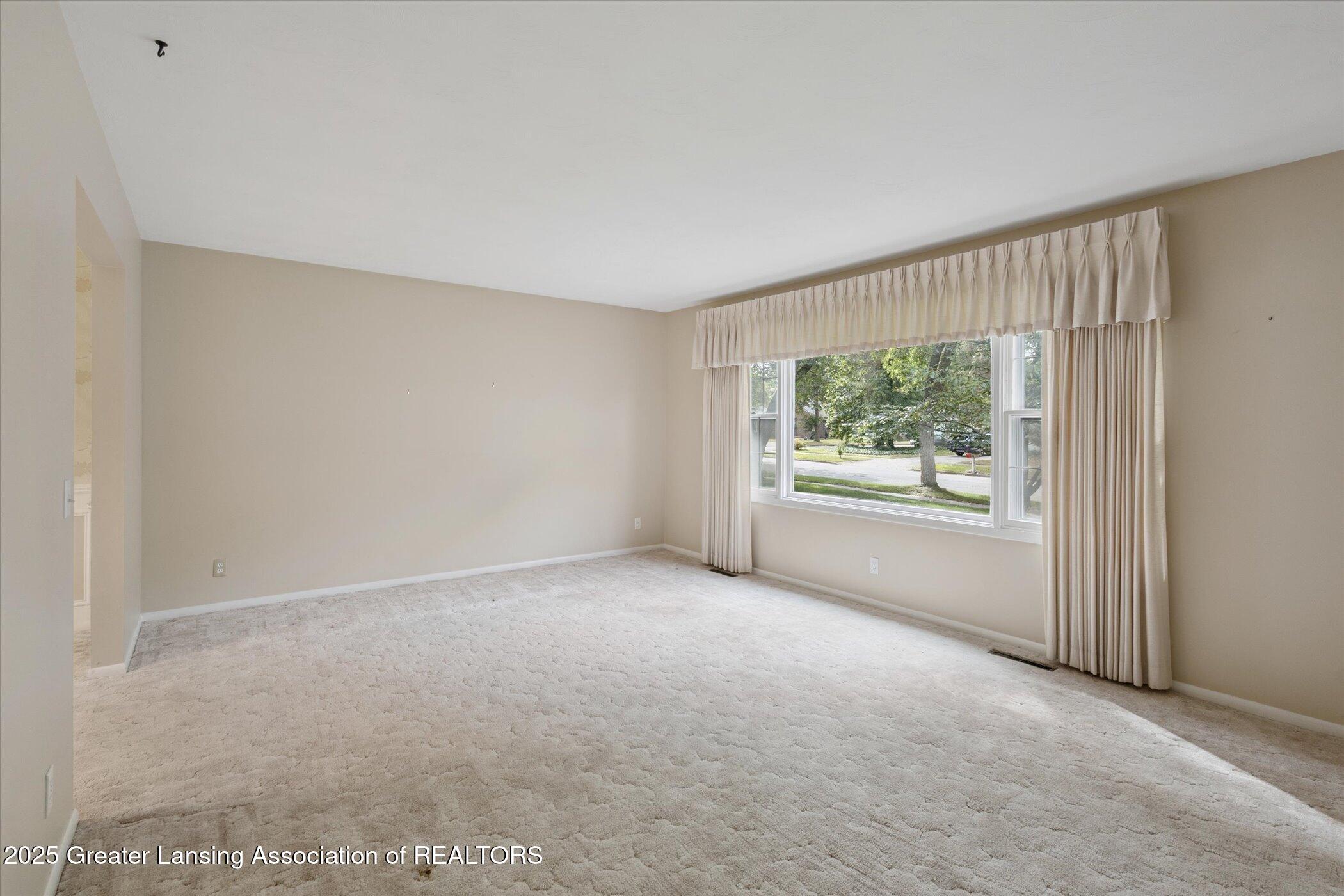 2150 Heritage Avenue