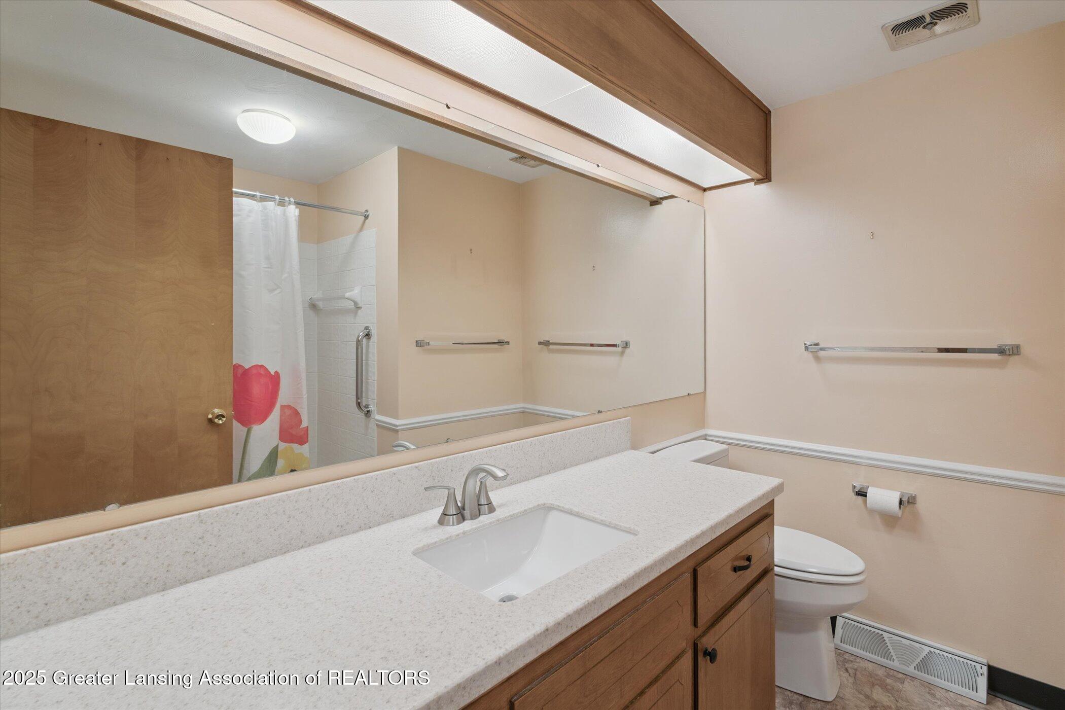 2150 Heritage Avenue