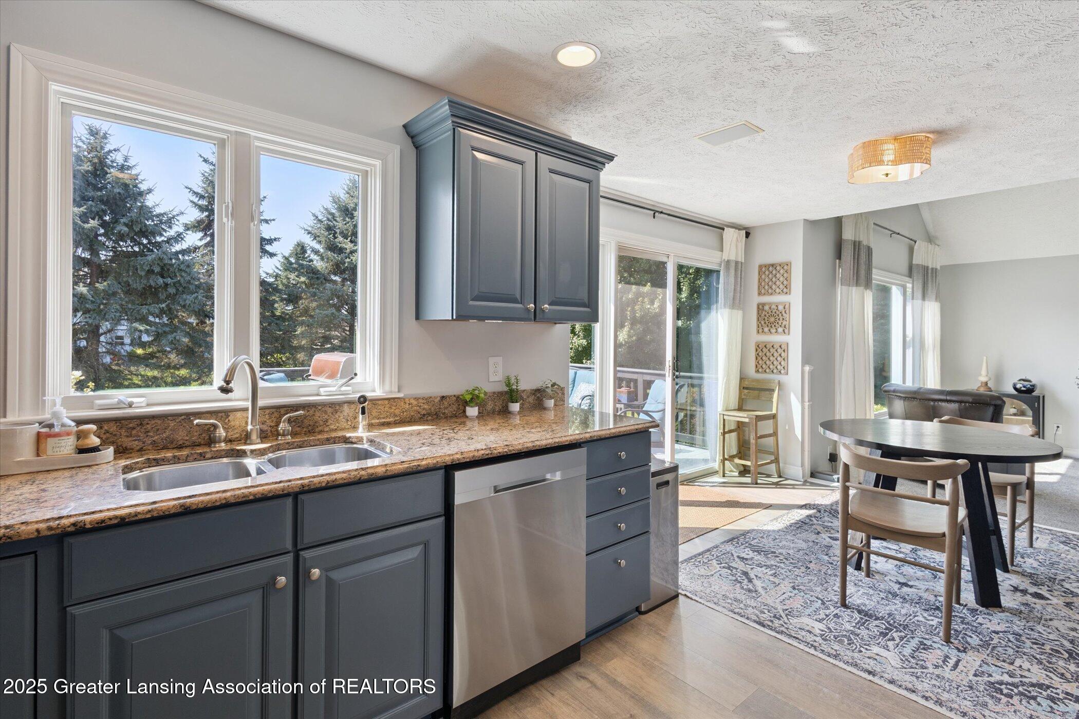 3031 Crofton Drive, DeWitt