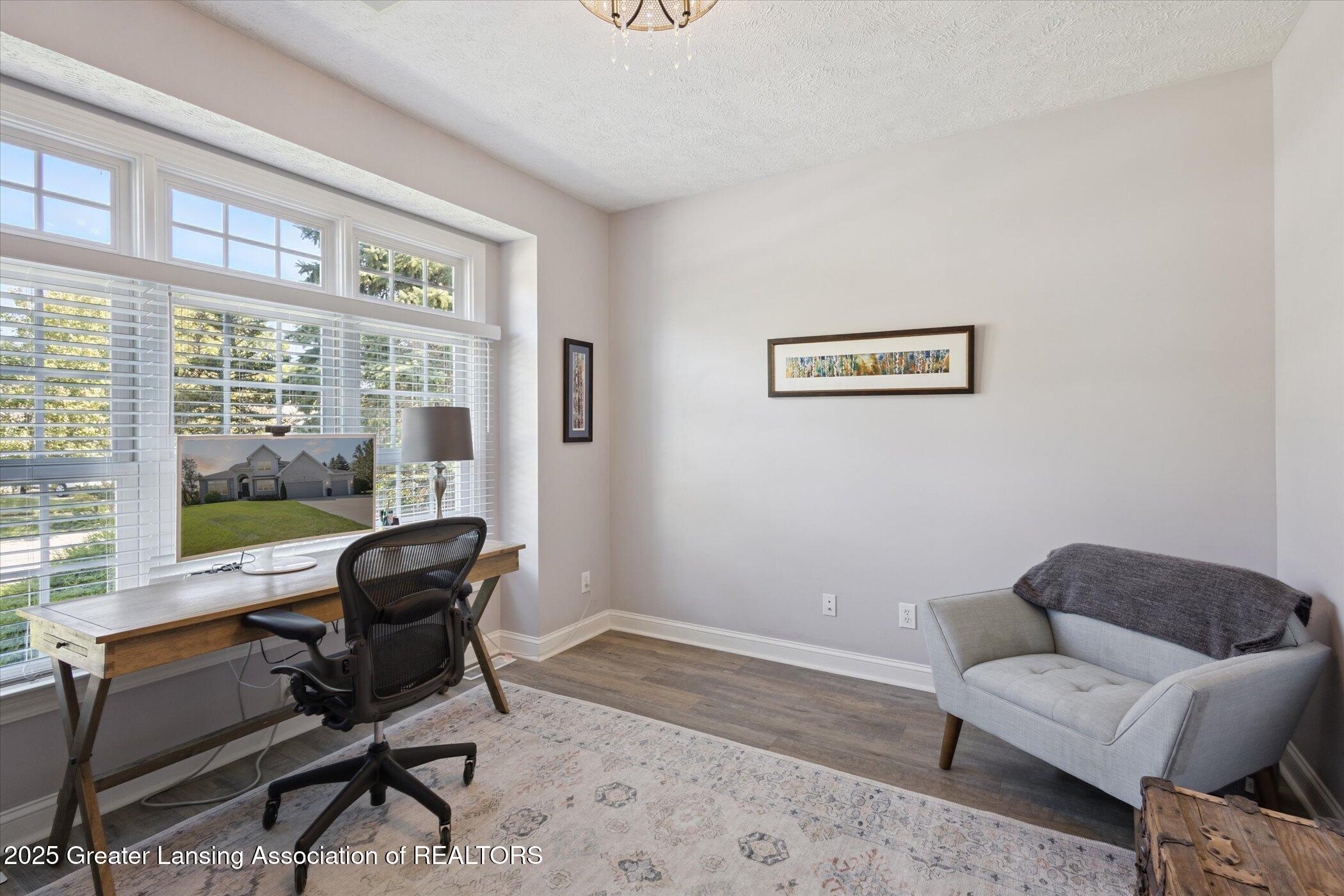 3031 Crofton Drive, DeWitt