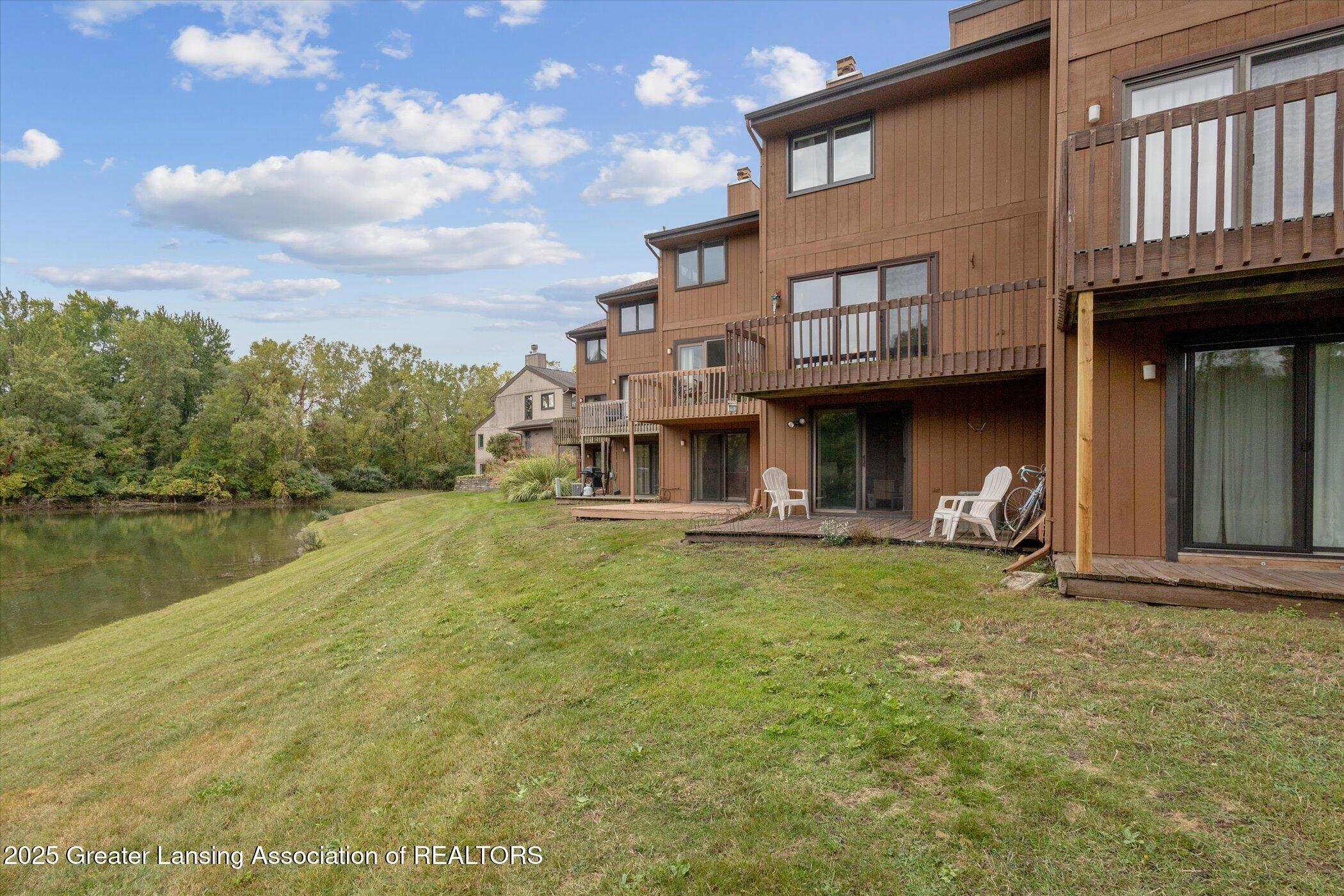 5359 Wild Oak Drive, 54