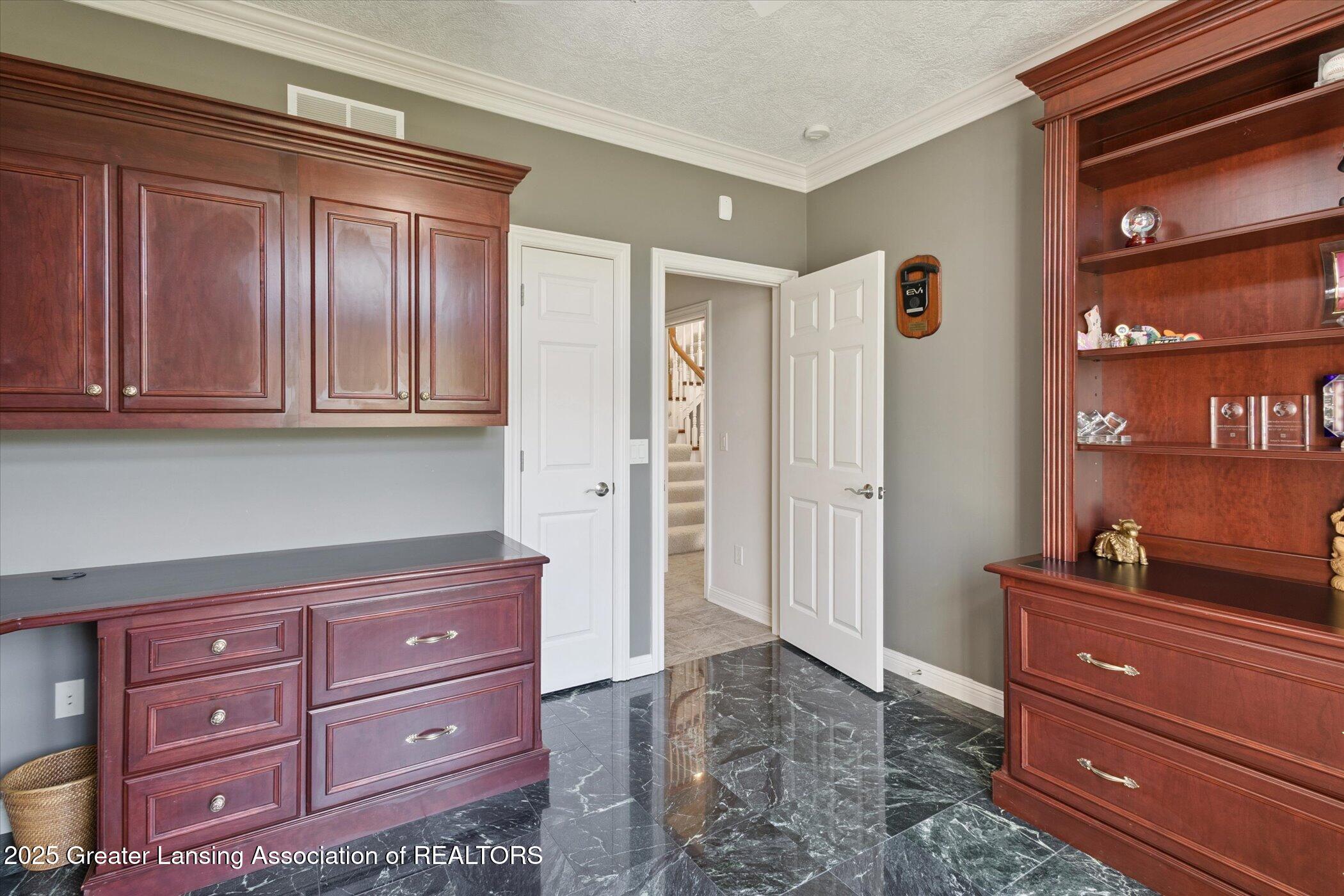 1420 Ambassador Drive