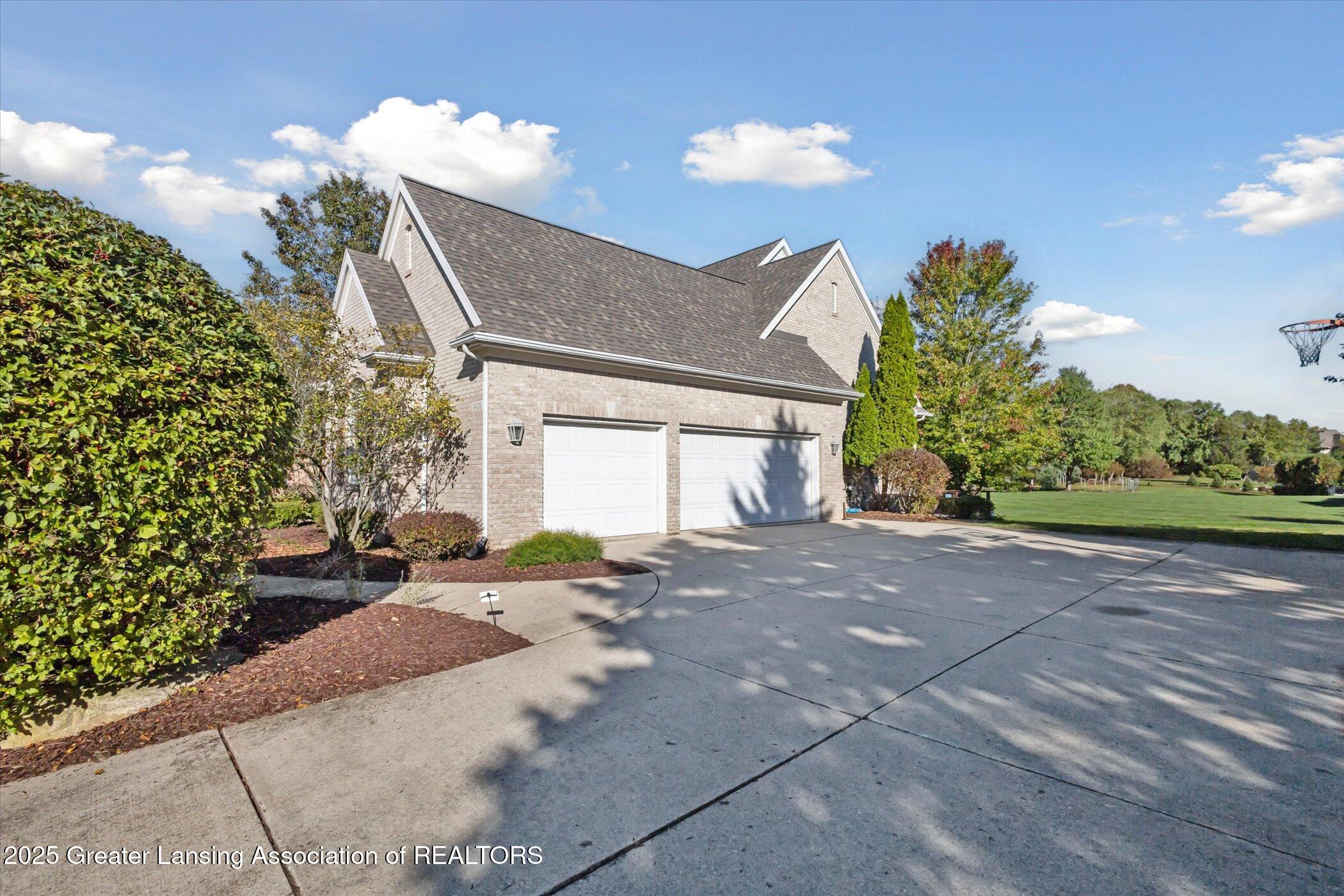 1420 Ambassador Drive