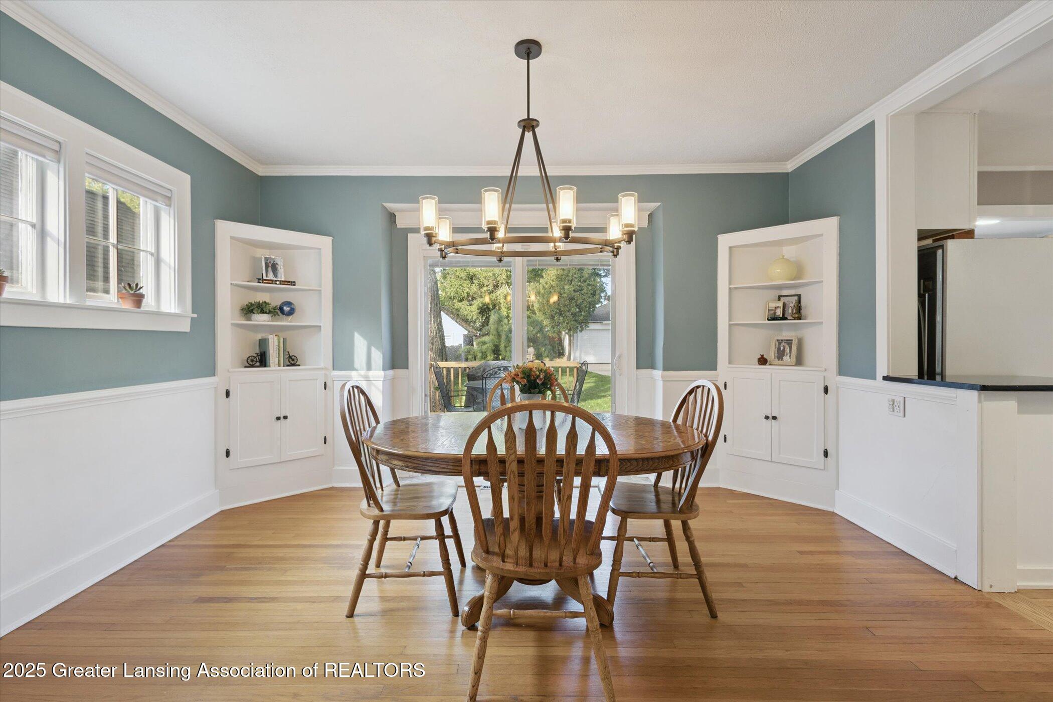 145 NE Baynton Avenue