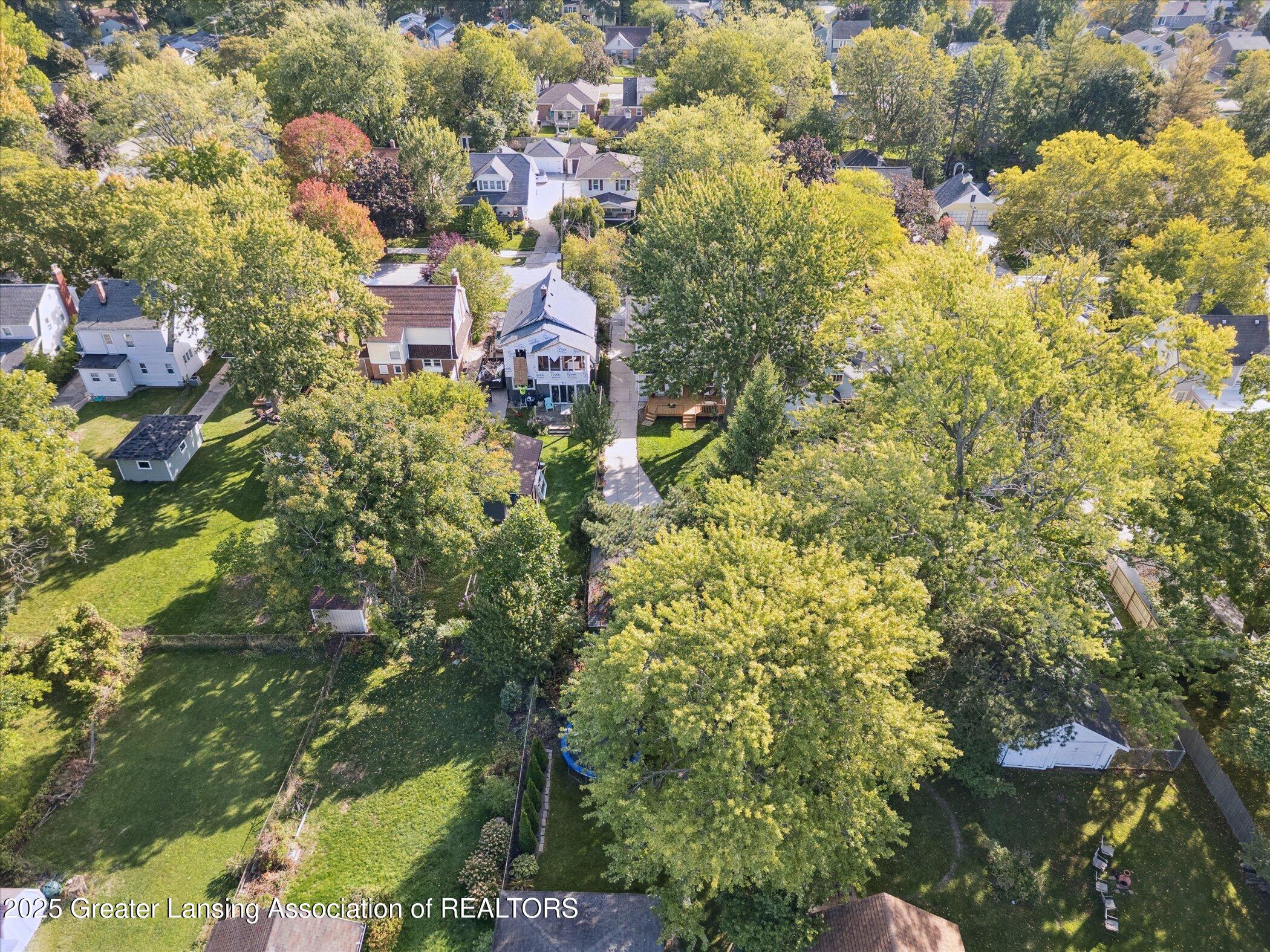 145 NE Baynton Avenue