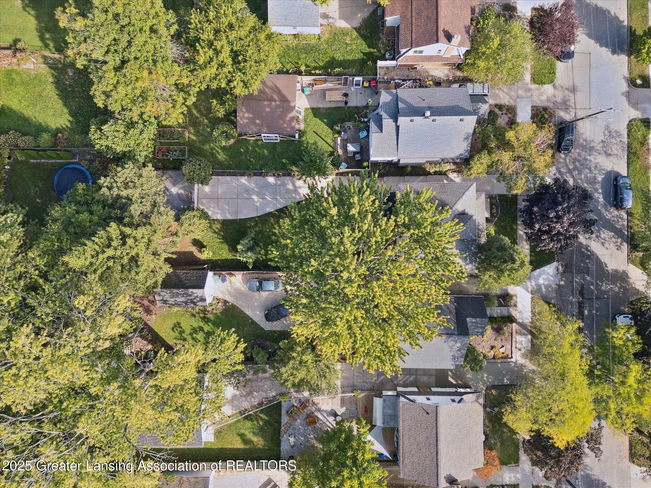 145 NE Baynton Avenue