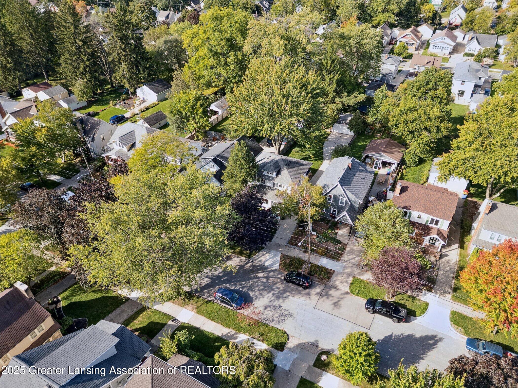 145 NE Baynton Avenue