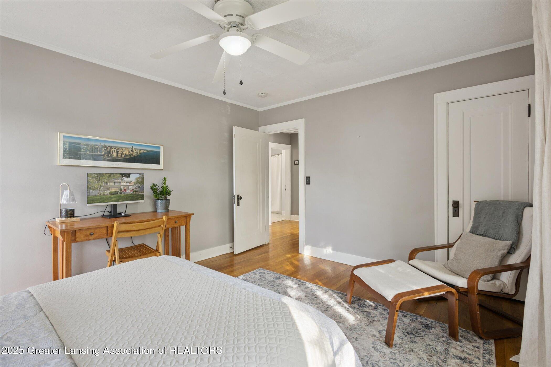 145 NE Baynton Avenue