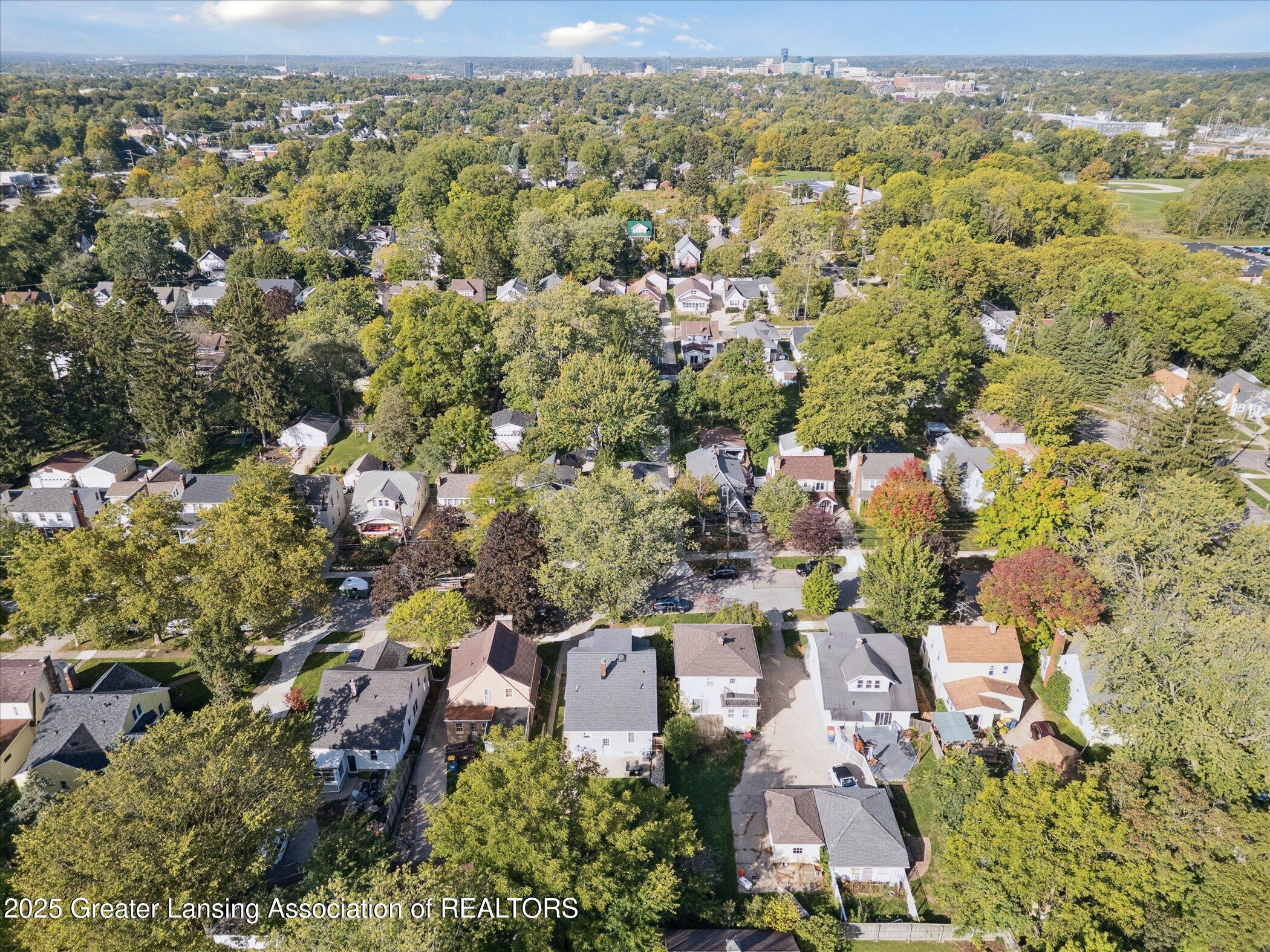 145 NE Baynton Avenue