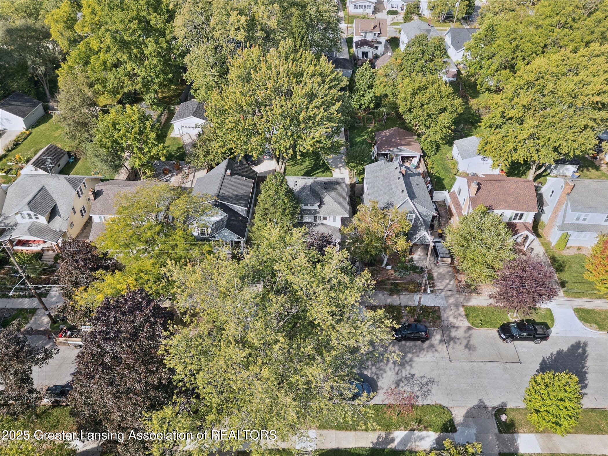 145 NE Baynton Avenue