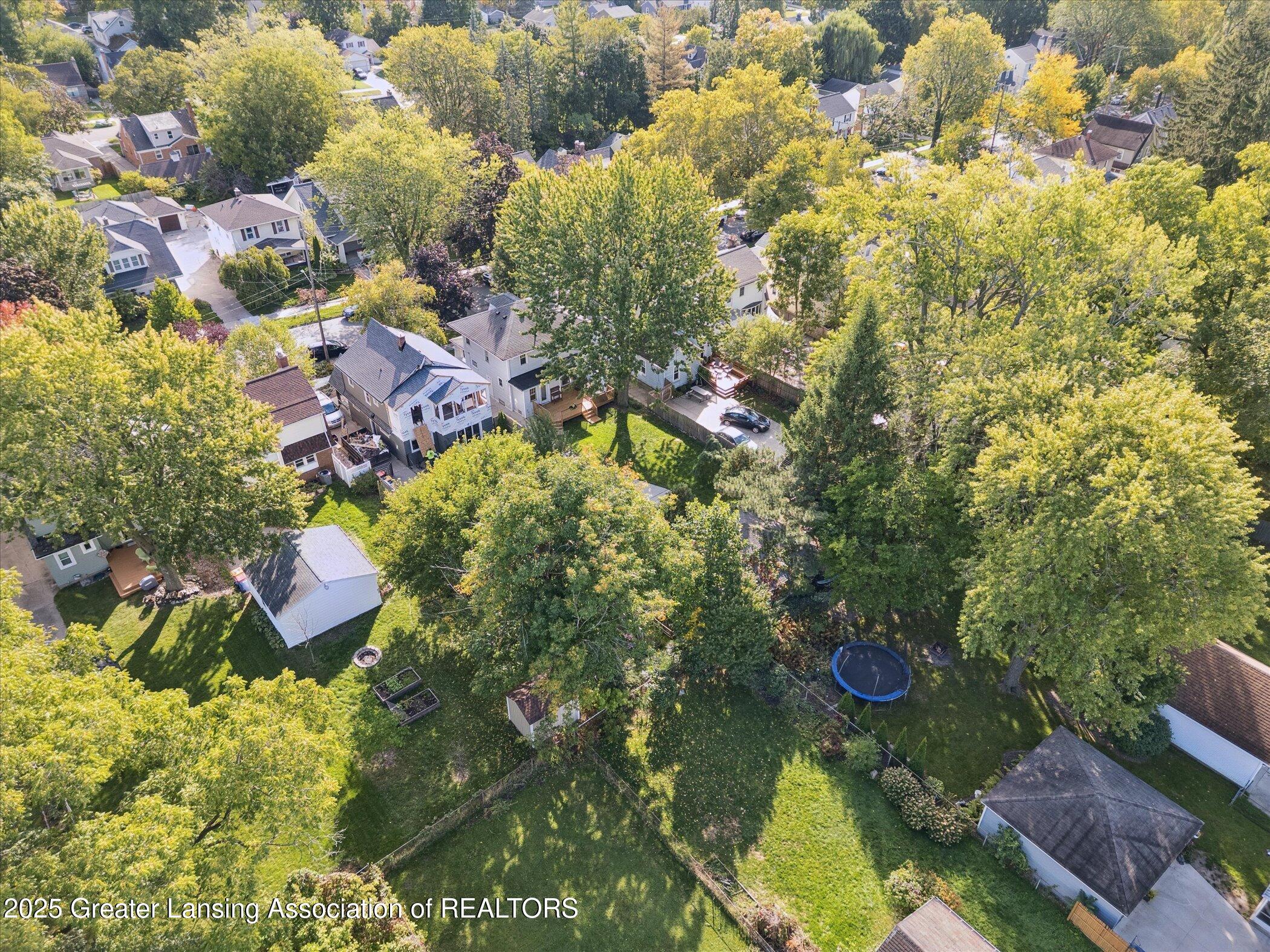 145 NE Baynton Avenue