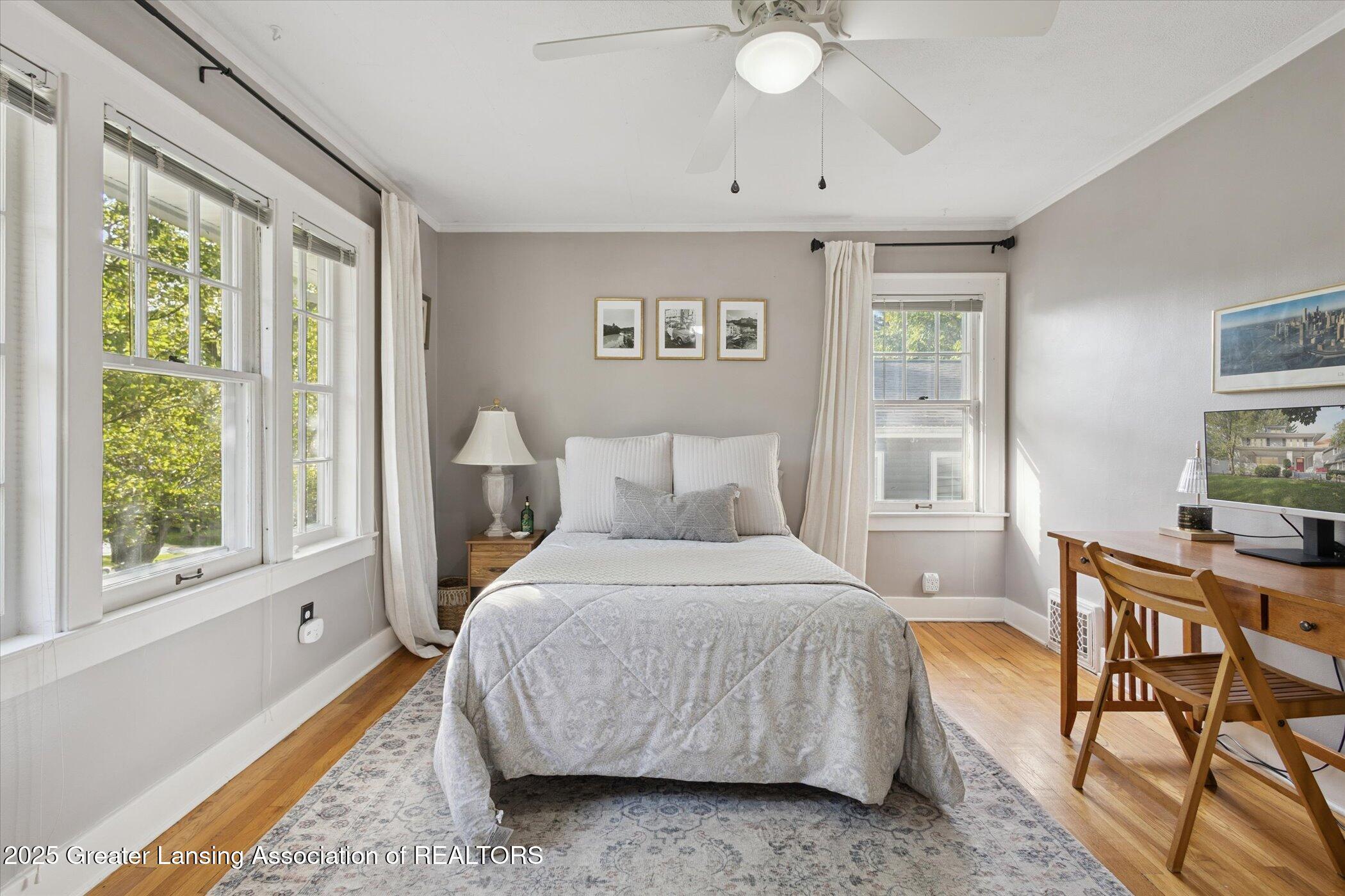 145 NE Baynton Avenue