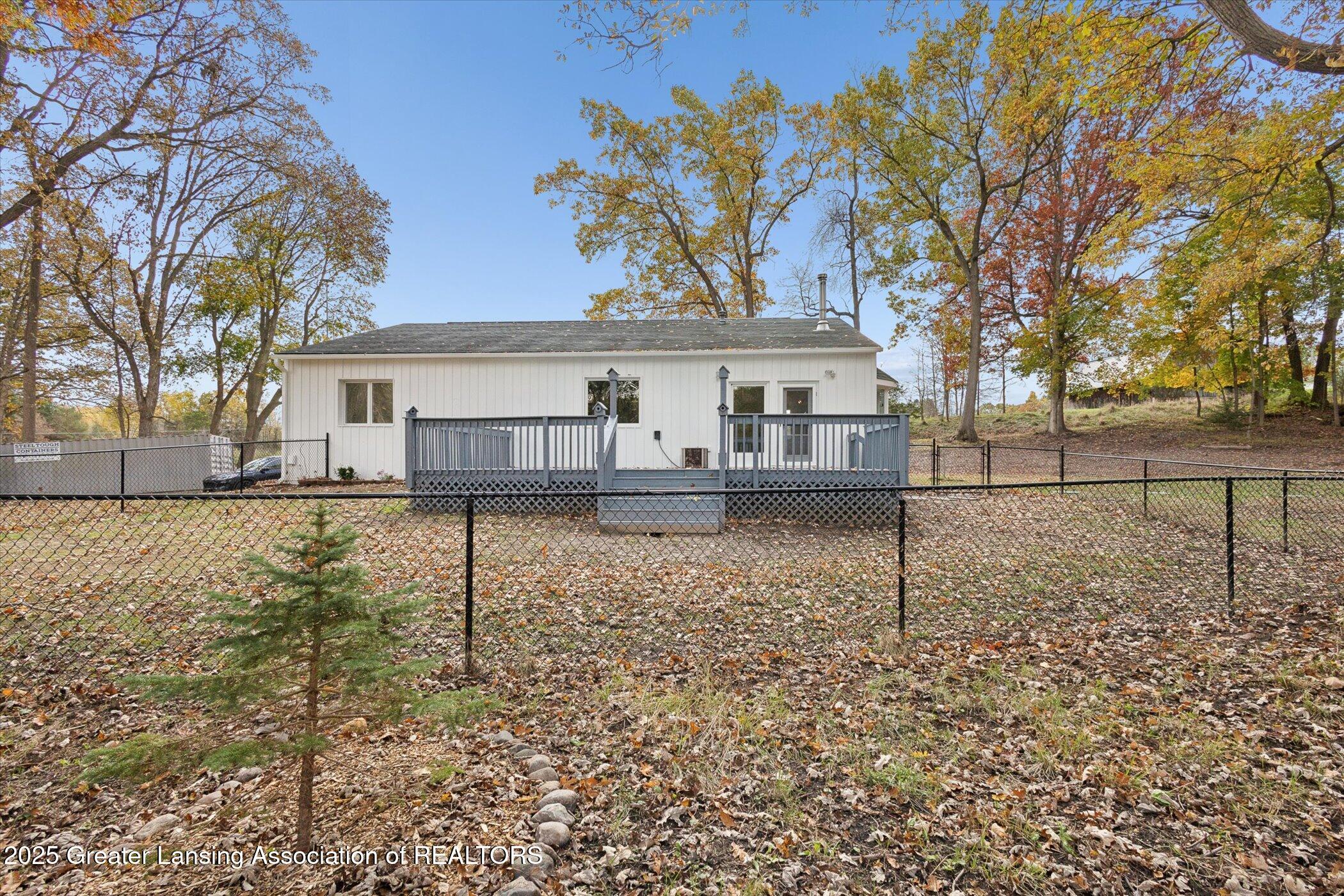 9565 State Road, Haslett
