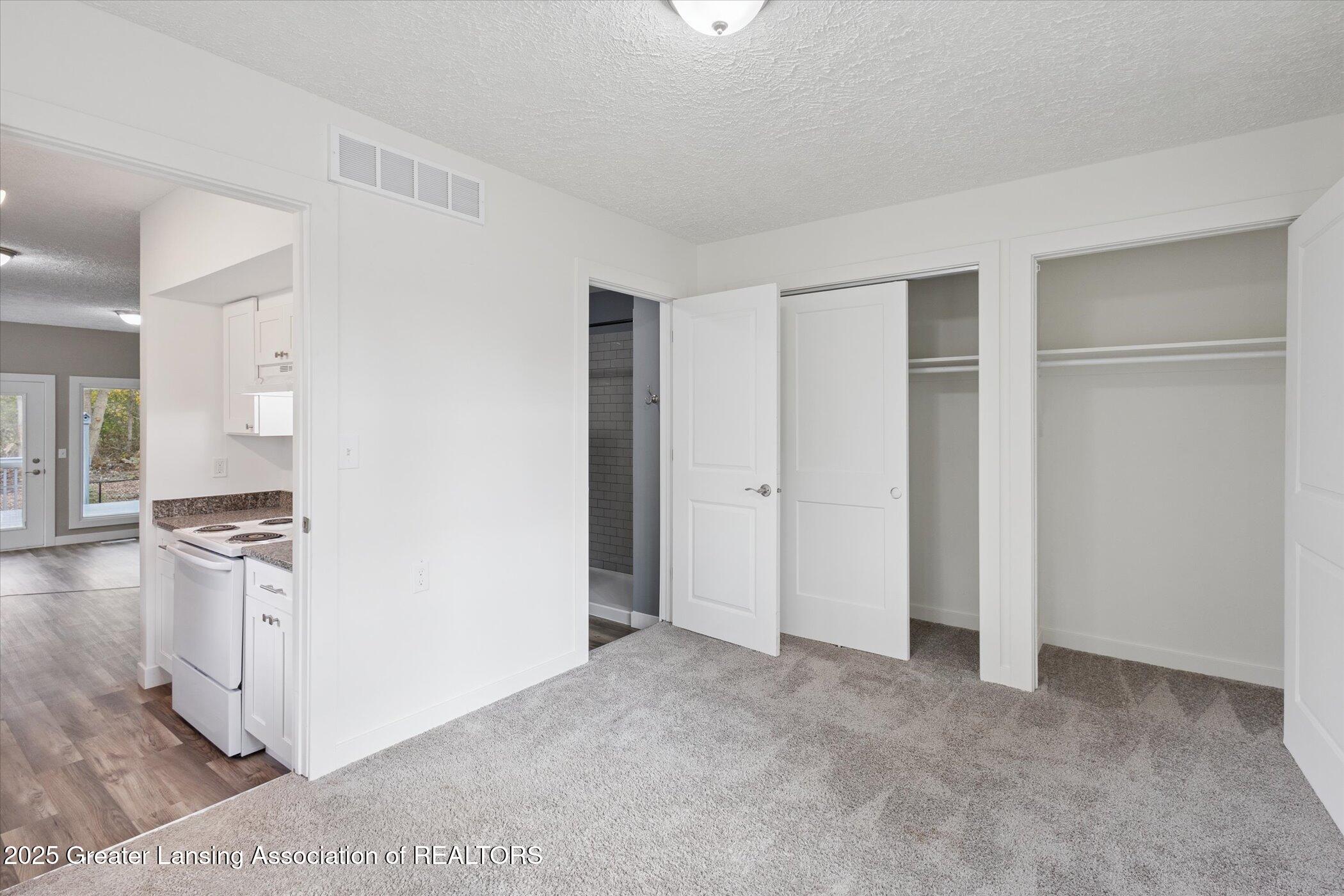 9565 State Road, Haslett