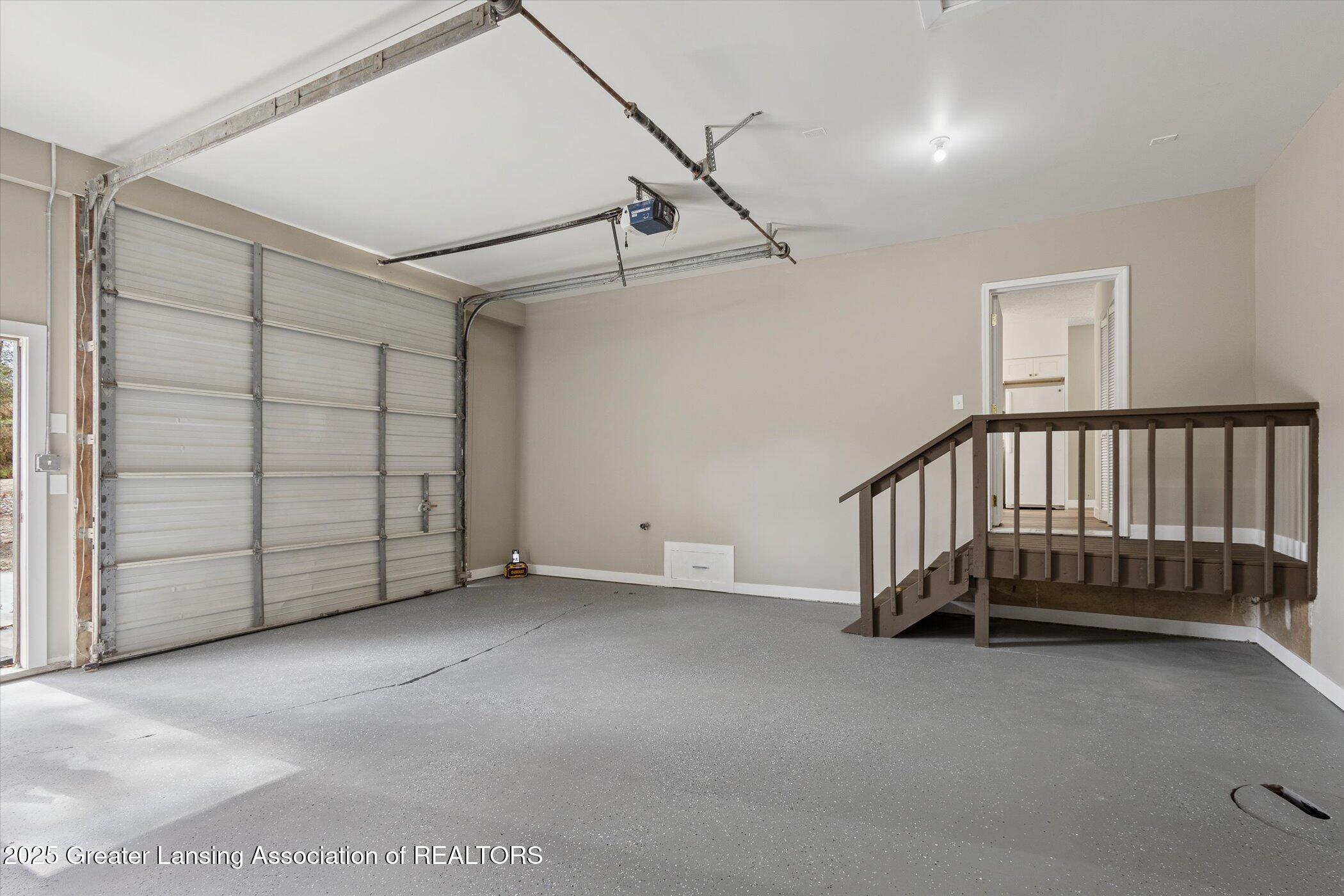 9565 State Road, Haslett