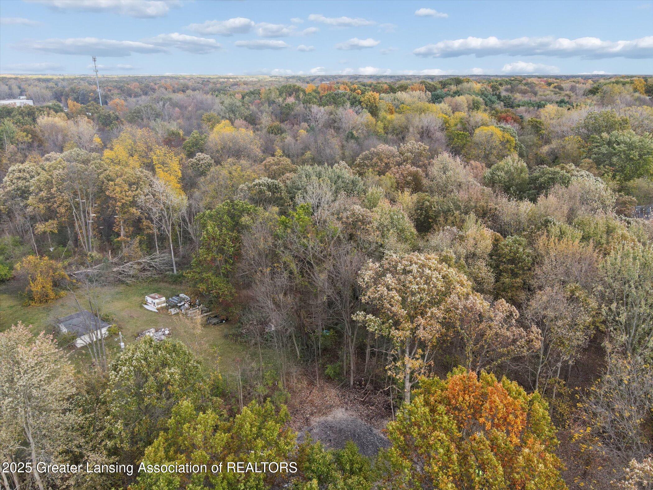 9565 State Road, Haslett