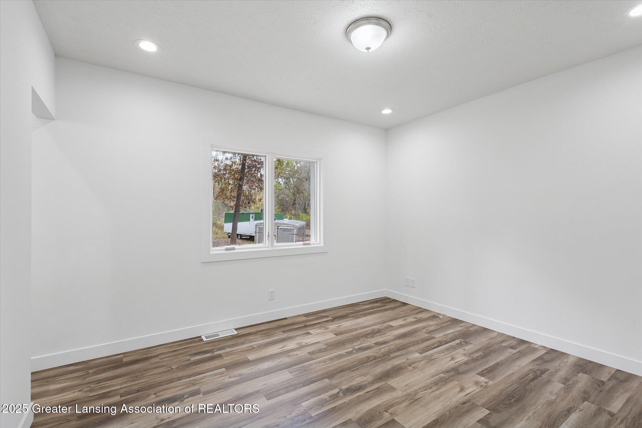 9565 State Road, Haslett