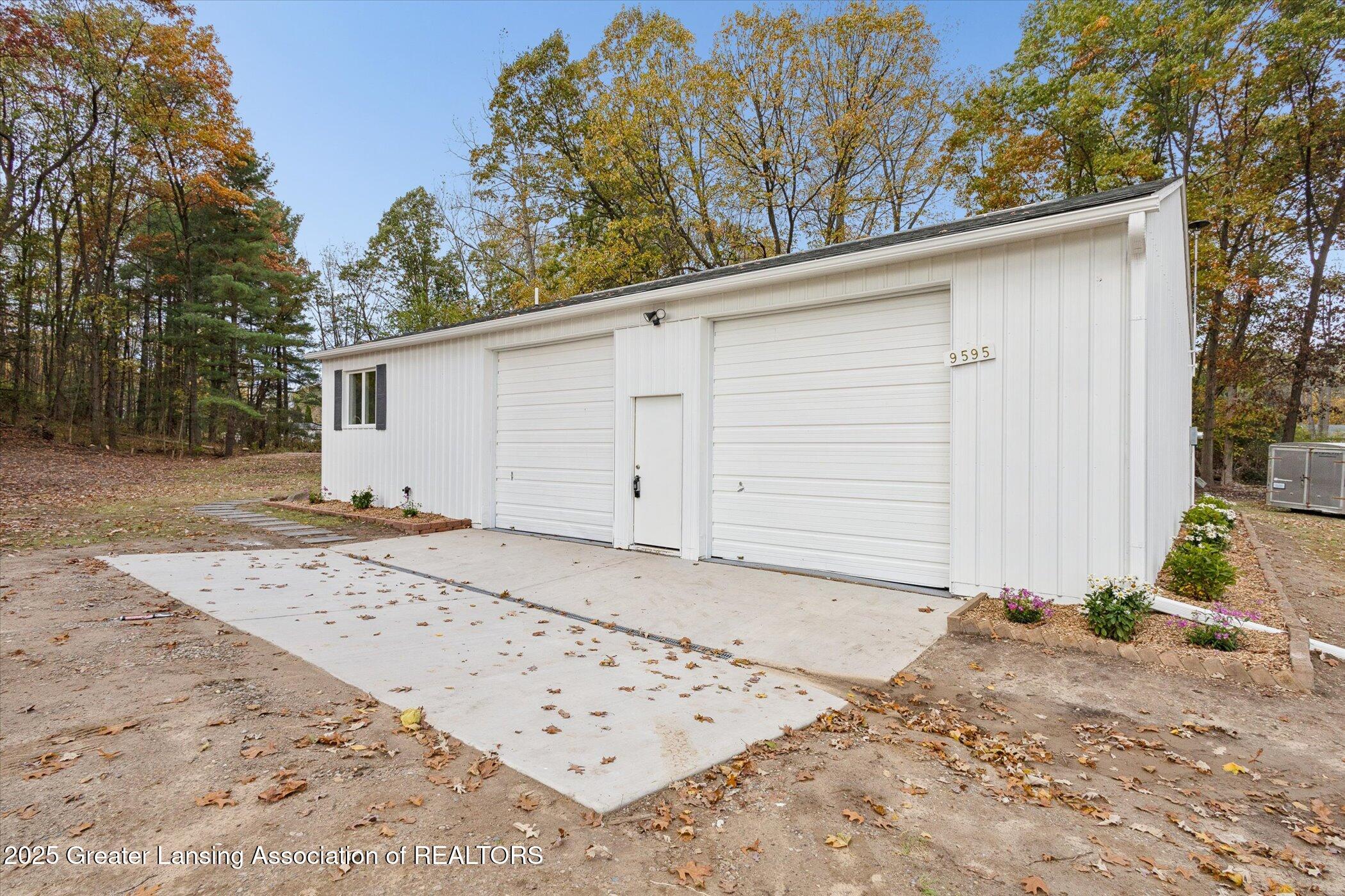 9565 State Road, Haslett