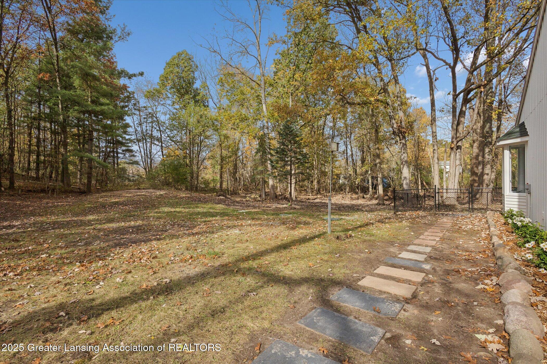 9565 State Road, Haslett