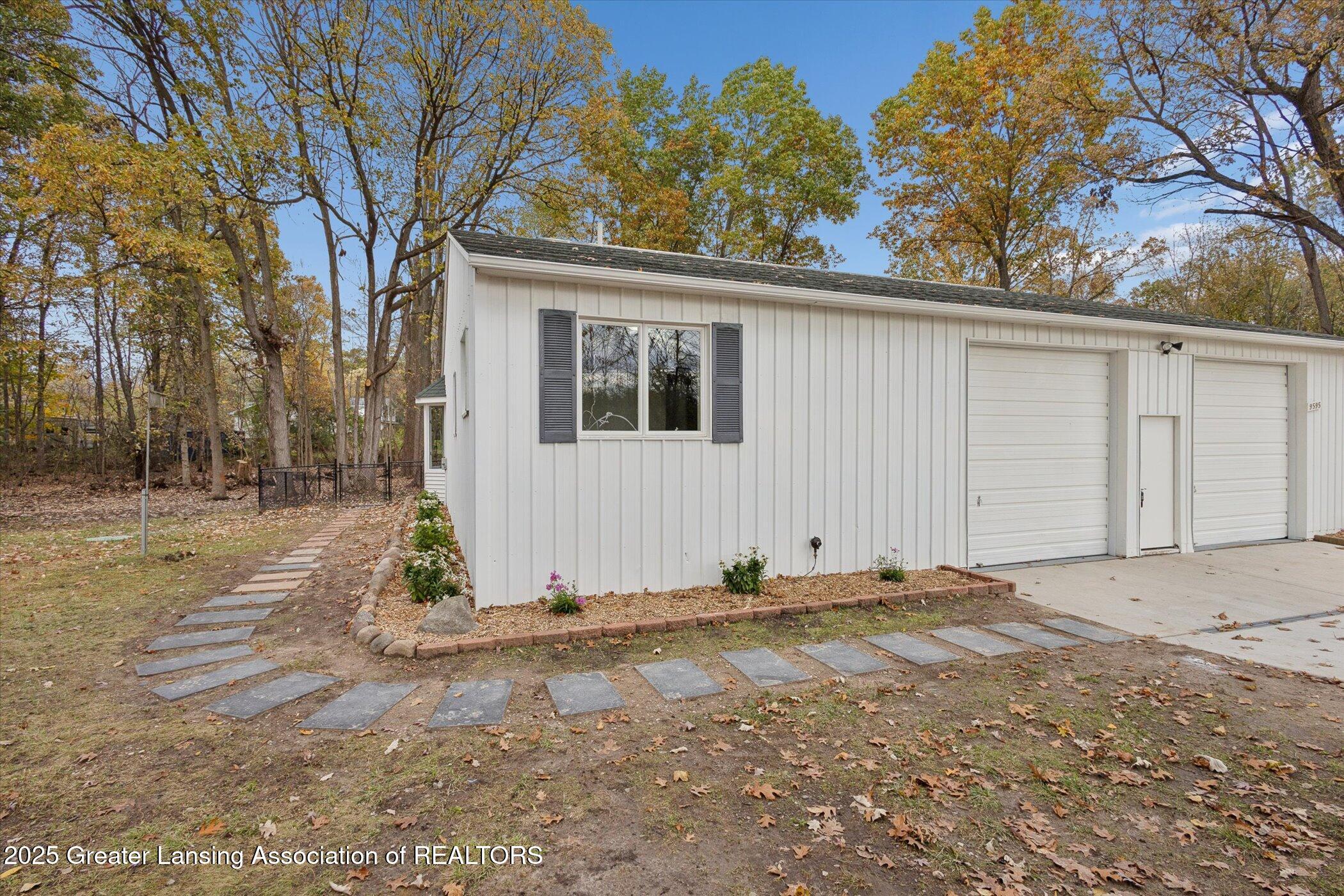 9565 State Road, Haslett